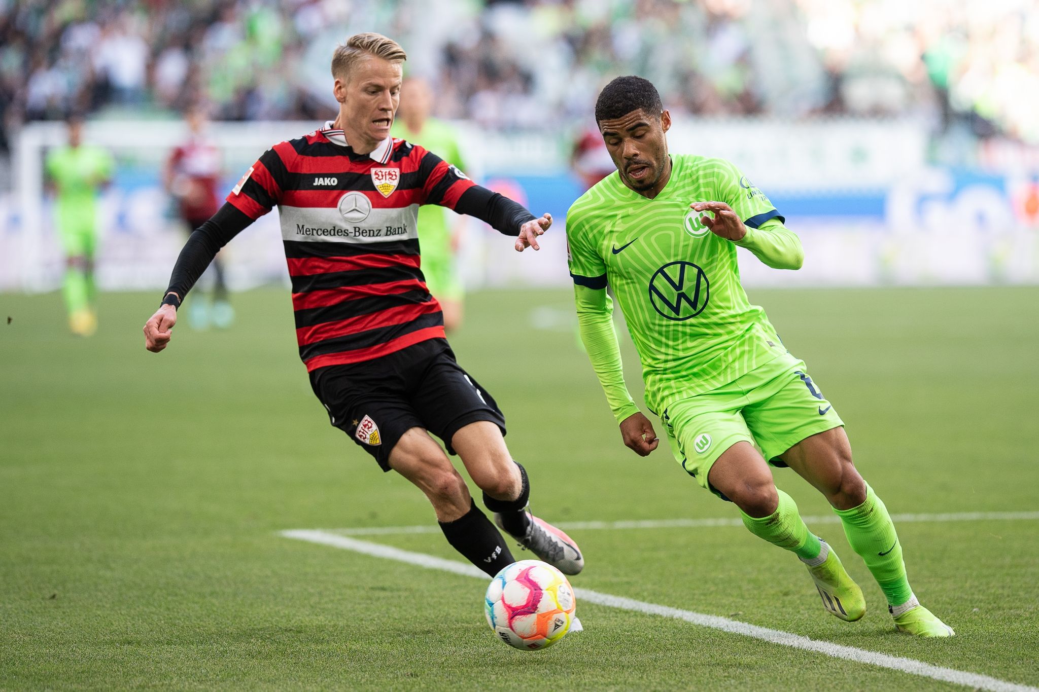 3:2 in der Nachspielzeit: Wolfsburg gewinnt Krisenduell