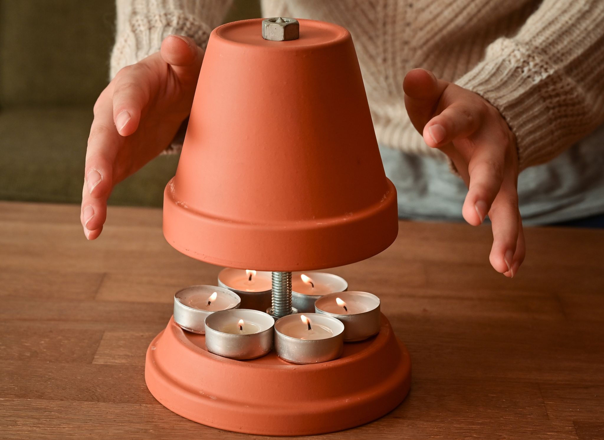 Experten raten dringend von Teelichtöfen ab