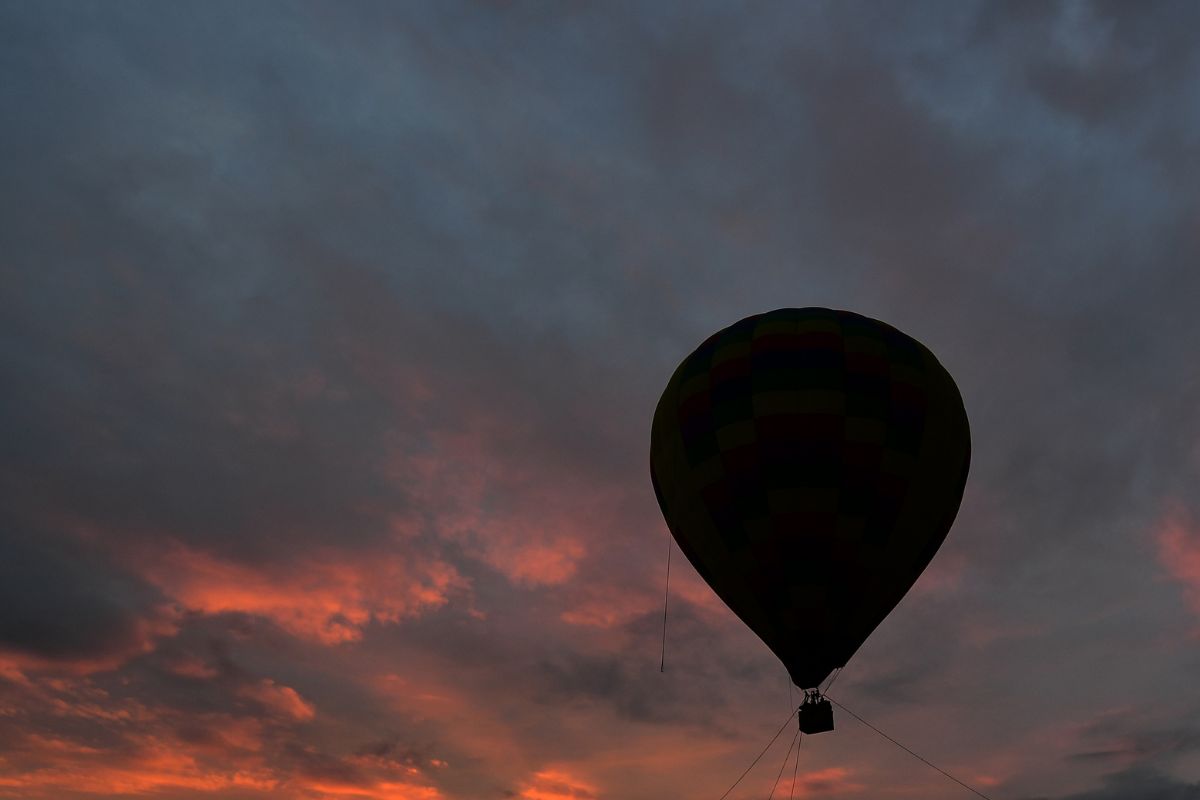 Touristen sterben bei Unglück mit Heißluftballon