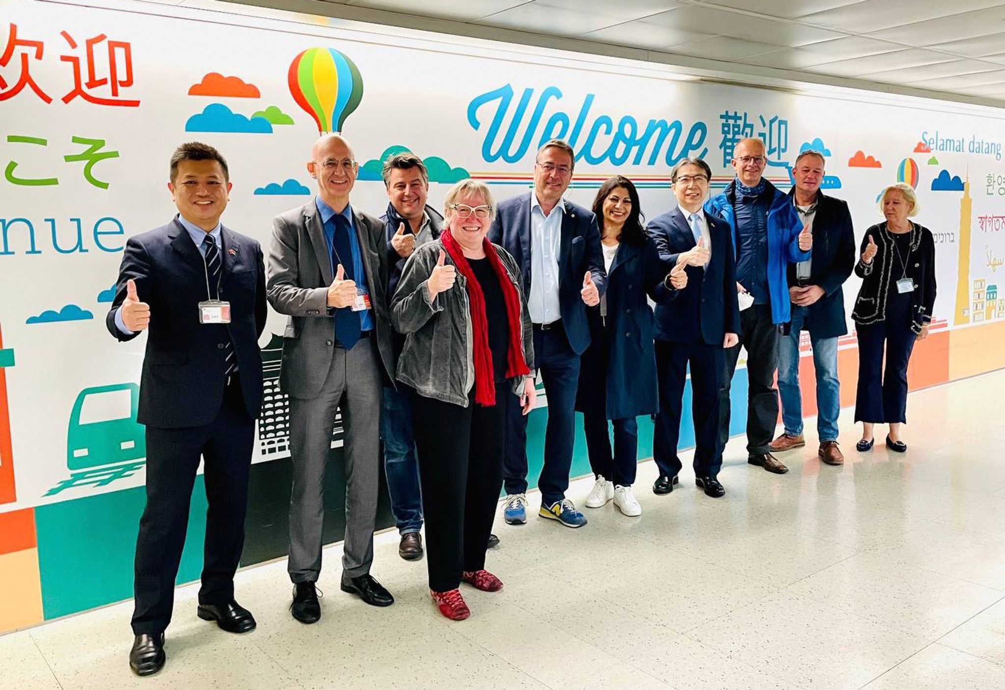 Deutsche Abgeordnete treffen zu Besuch in Taiwan ein