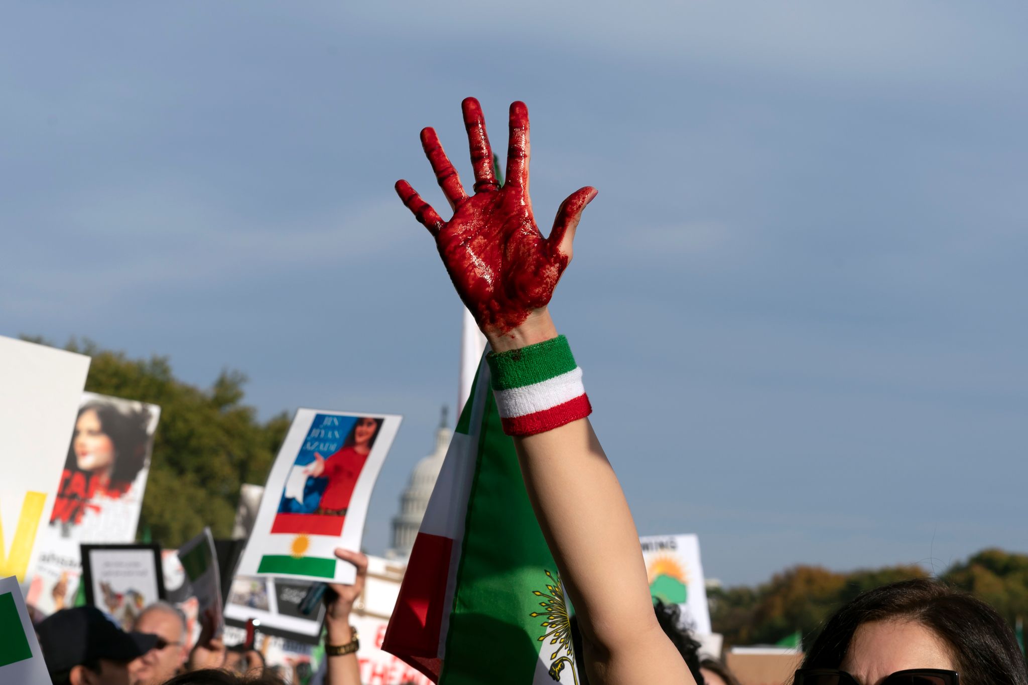 Teheran: Protest gegen Geschlechtertrennung in Uni-Mensa