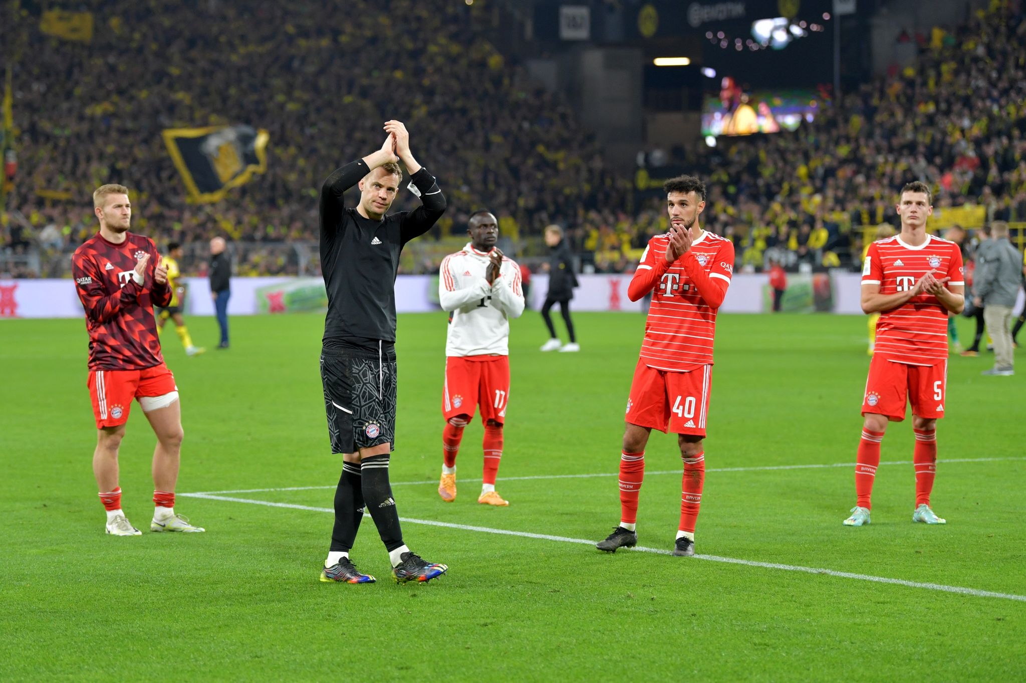 «Müssen in die Puschen kommen»: Kahn-Frust nach Bayern-Remis