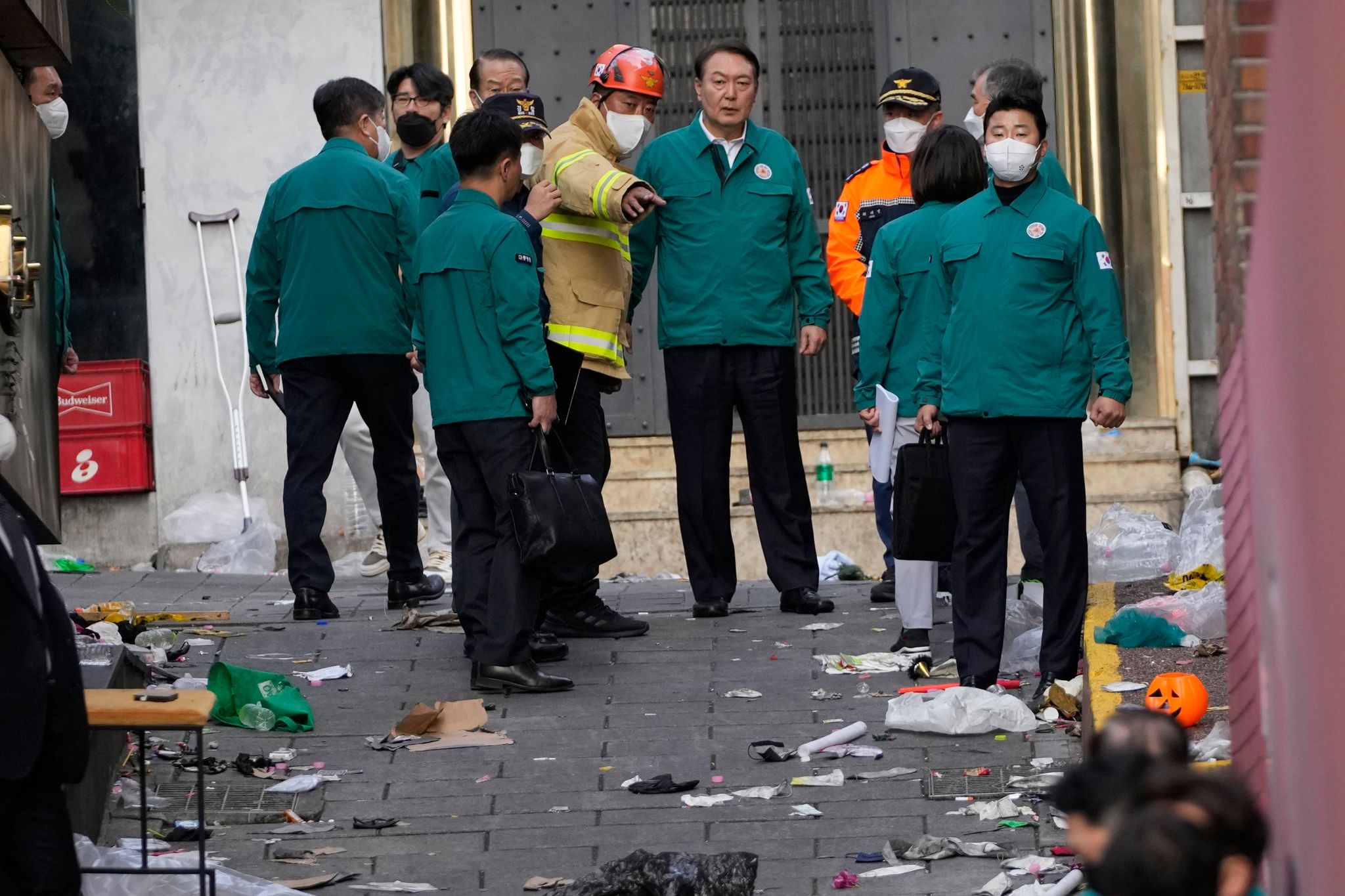 156 Tote: Polizei räumt nach Massenpanik in Seoul Fehler ein