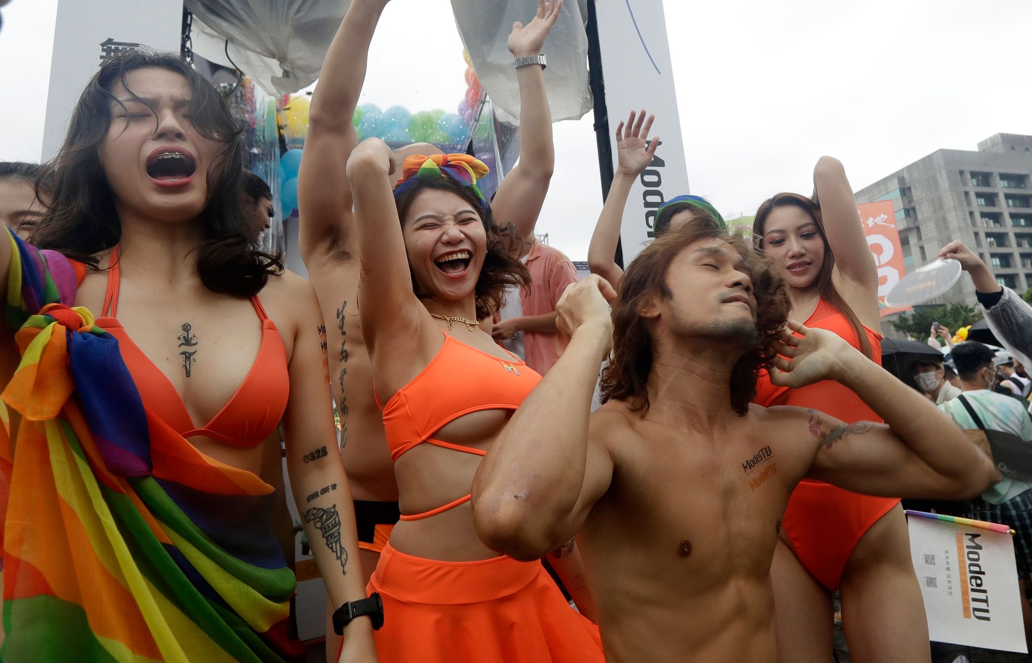 120.000 Teilnehmer bei LGBT-Parade in Taipeh