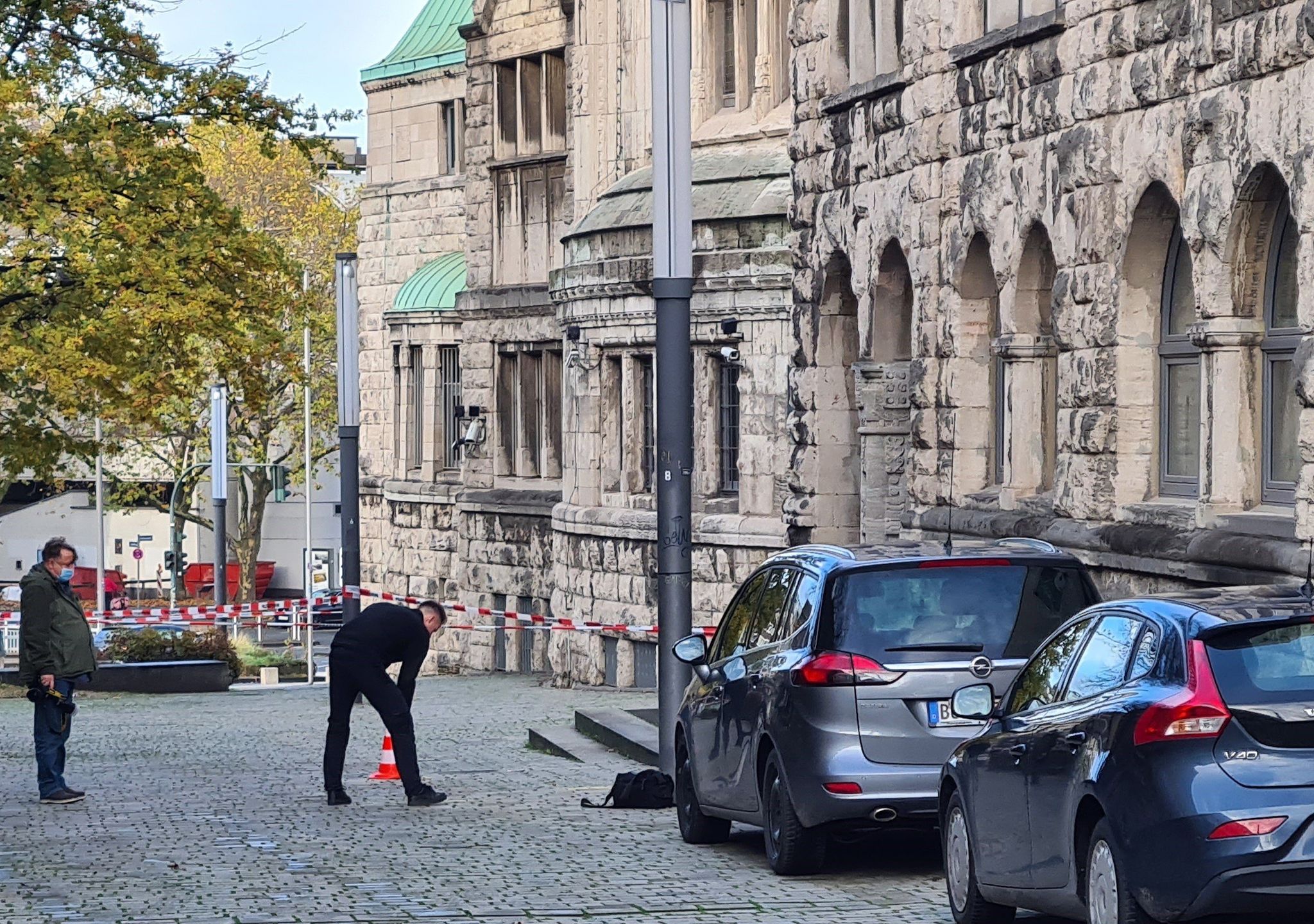 Anschlag in Essen – Polizei sucht nach Täter