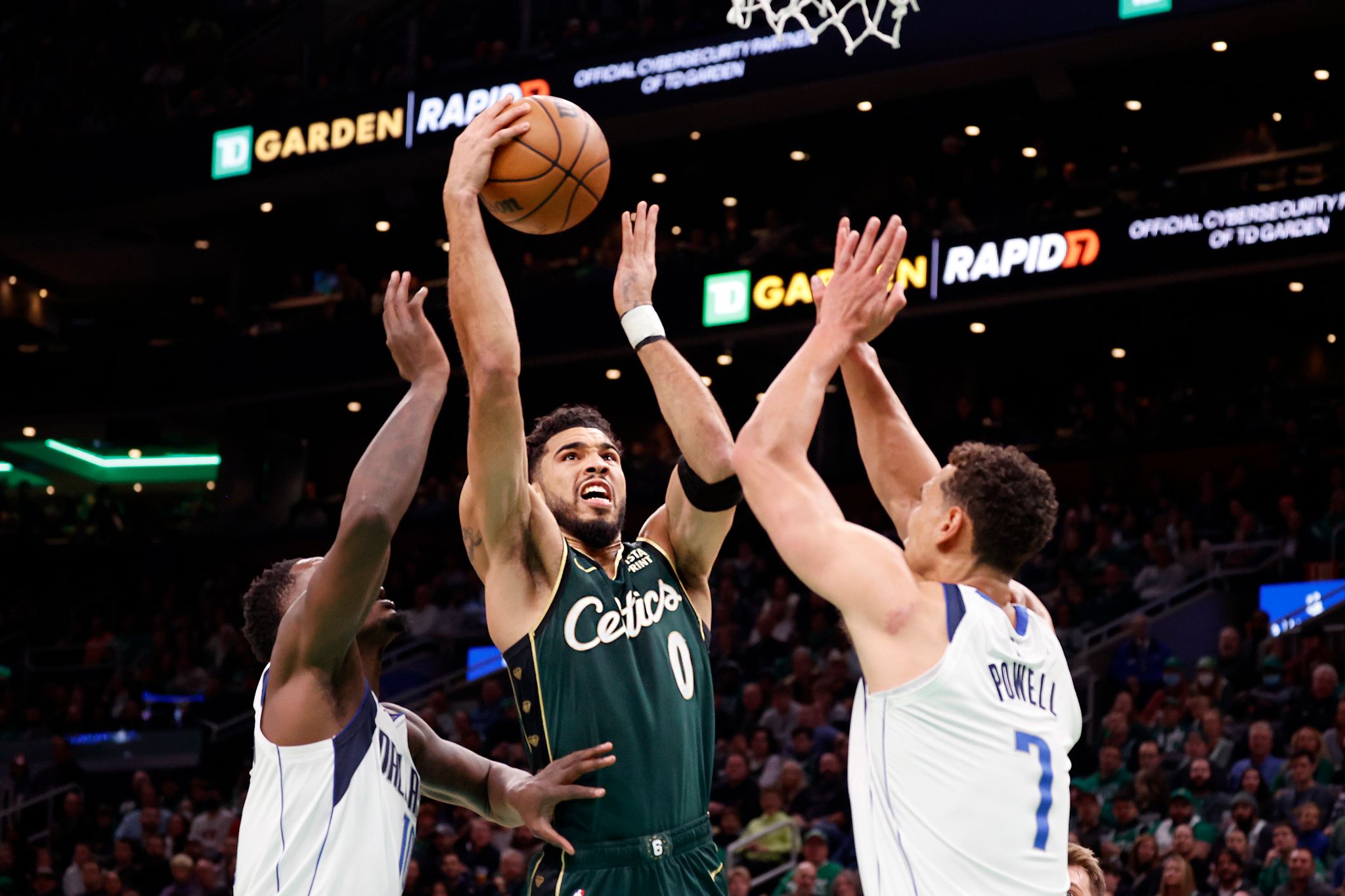 Klarer Sieg: Celtics dominieren Mavericks trotz Doncic-Gala