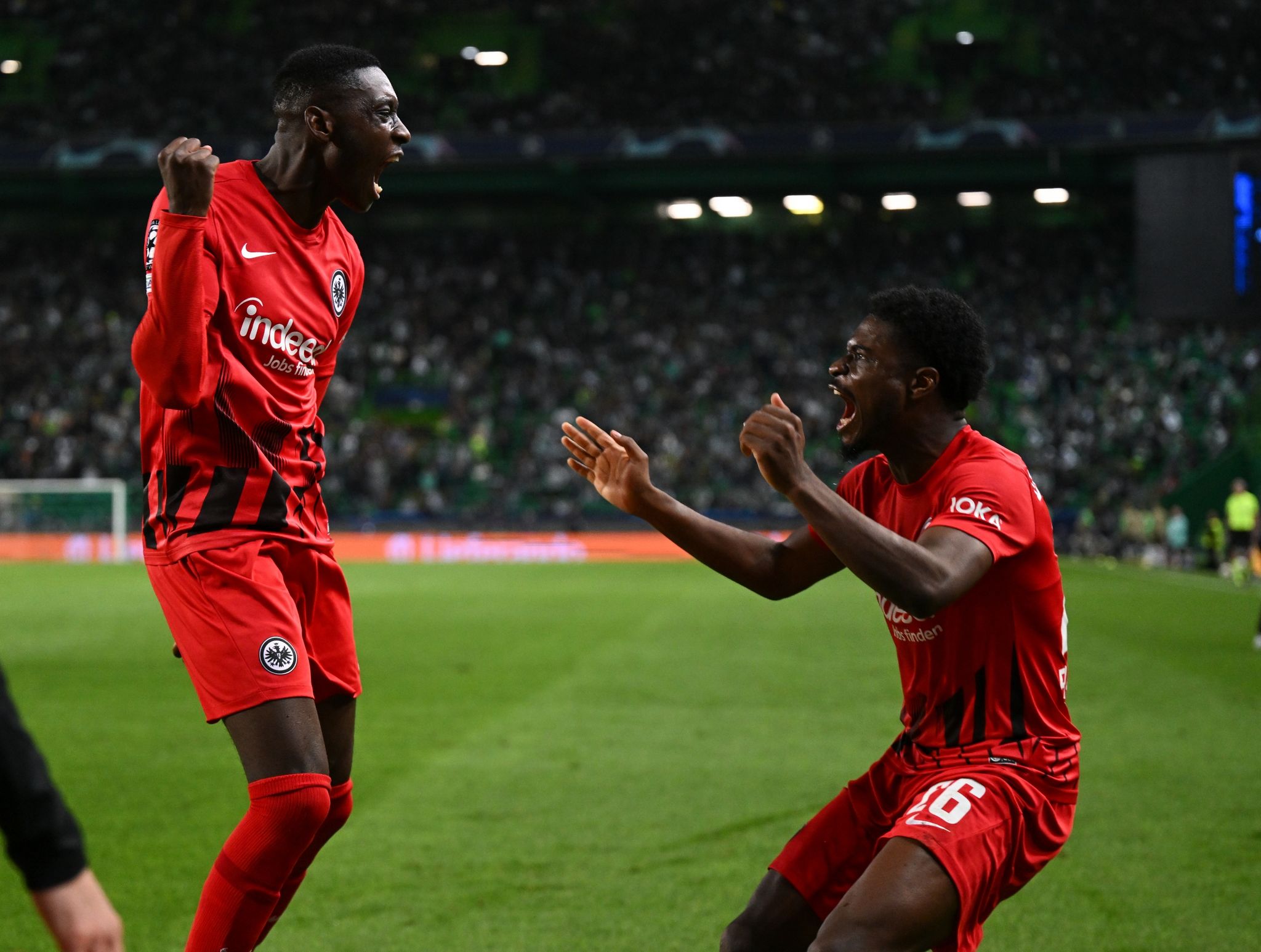 Nach Comeback: Eintracht überwintert in der Königsklasse