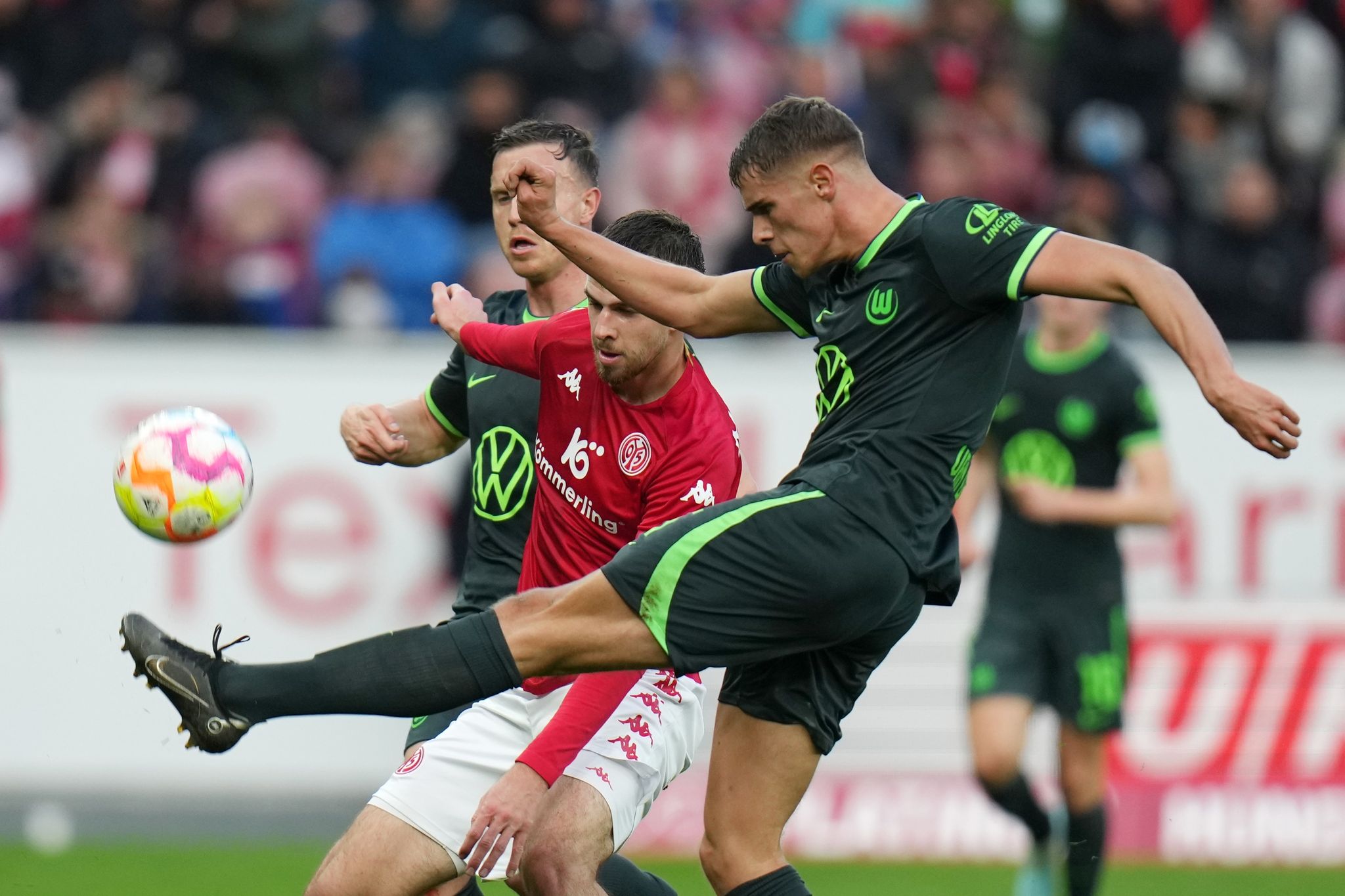 Effiziente Wolfsburger siegen – Kovac lobt Entwicklung