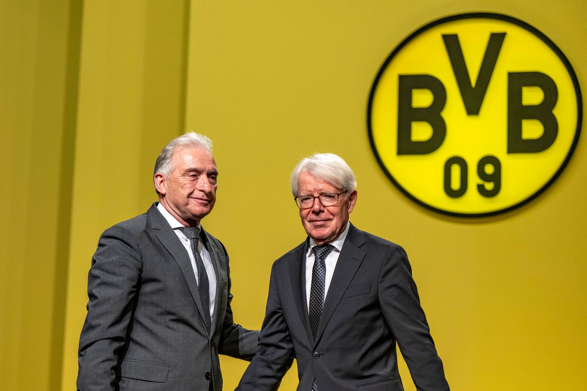 Ovationen für Rauball – Lunow neuer BVB-Präsident