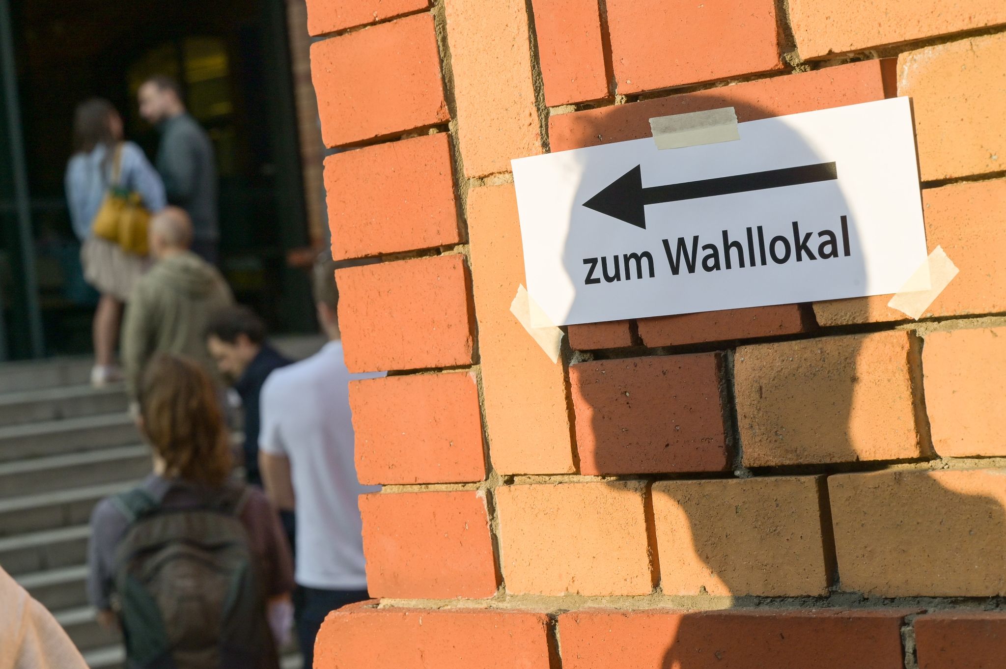 Schon 26.000 Helfer für Wiederholungswahl in Berlin gemeldet