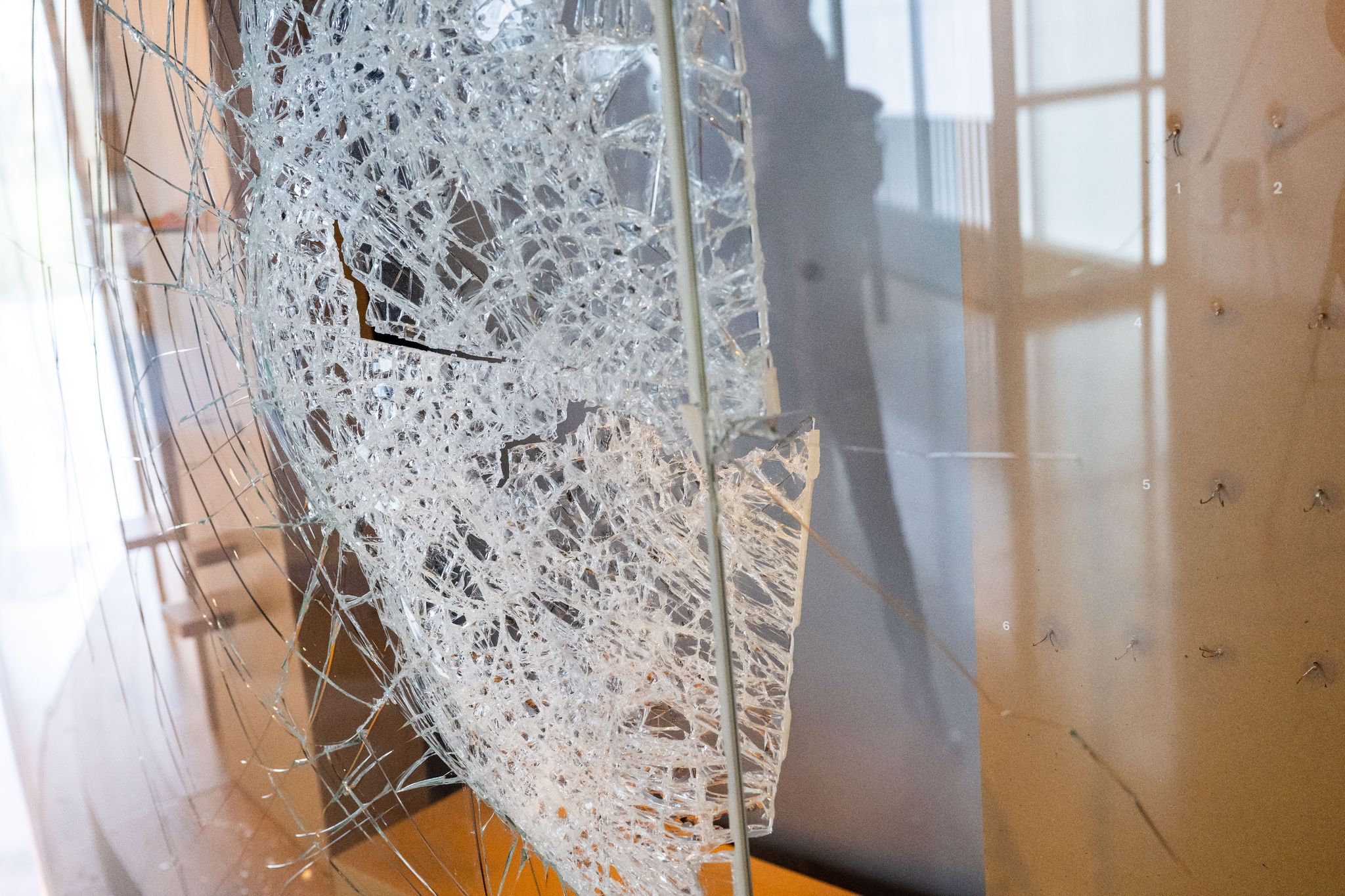 Noch keine Zeugenhinweise nach Gold-Diebstahl aus Museum