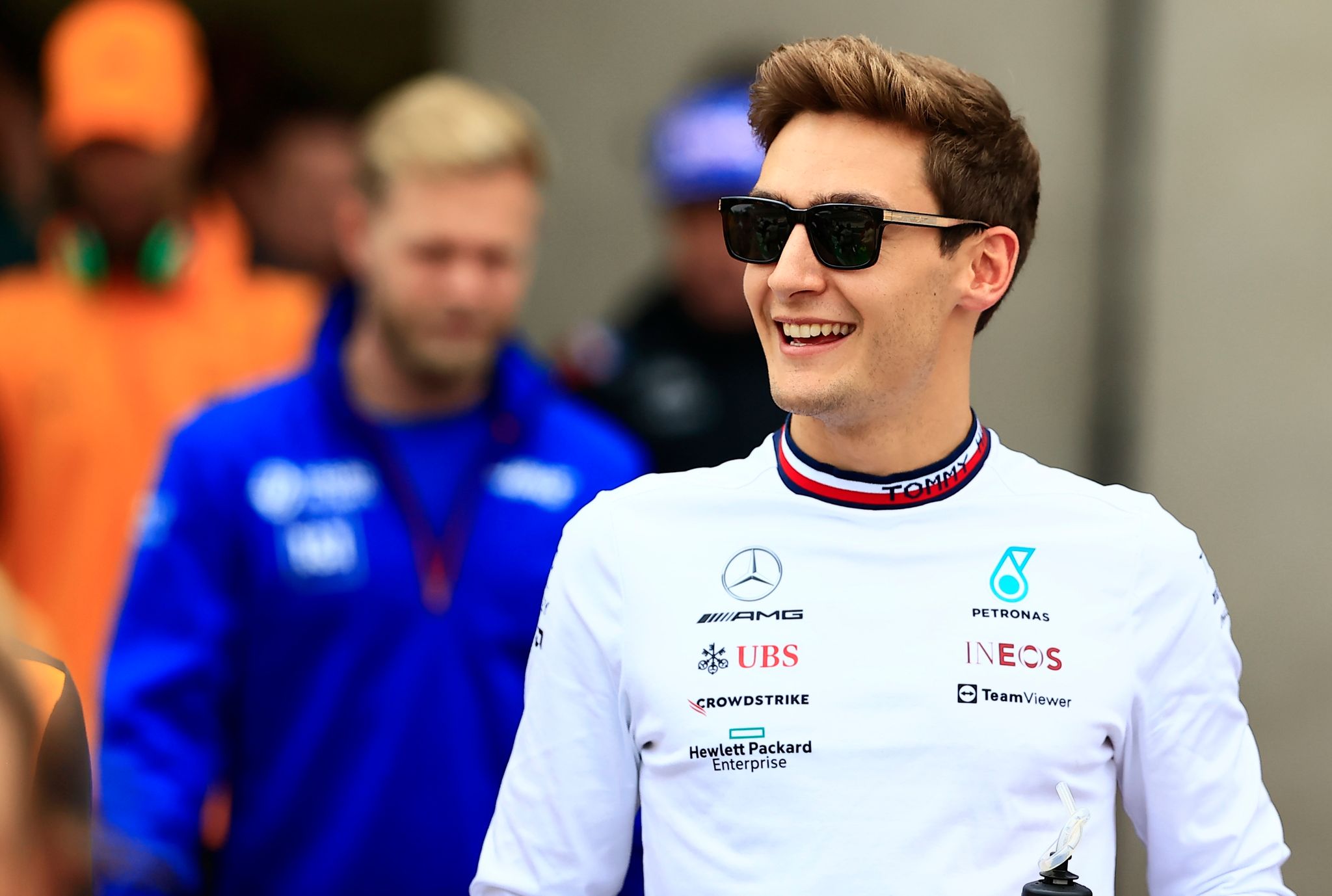 Russell gewinnt Sprint von São Paulo – Schumacher rast vor