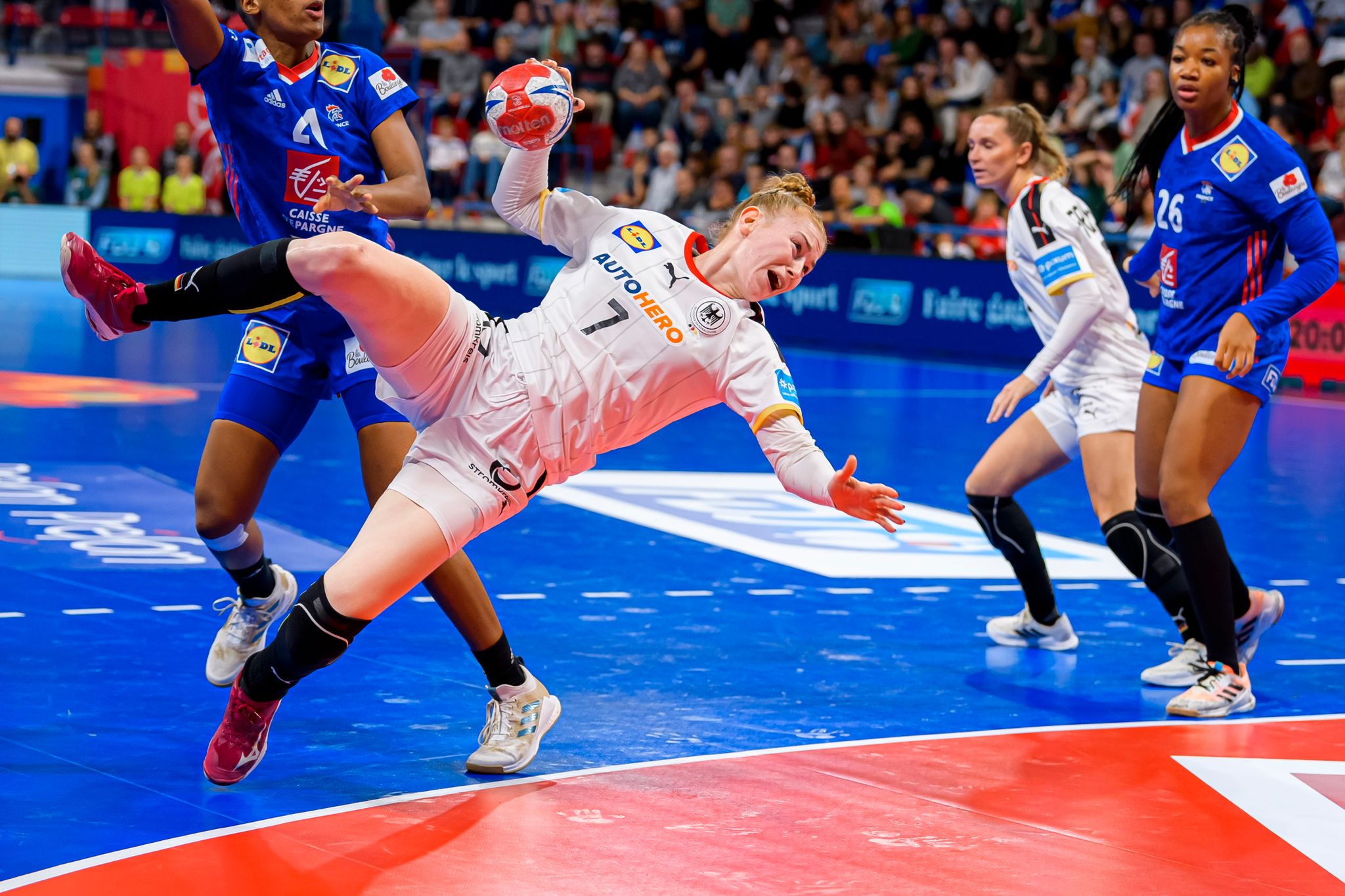 DHB-Frauen vor Kracher gegen Frankreich zuversichtlich