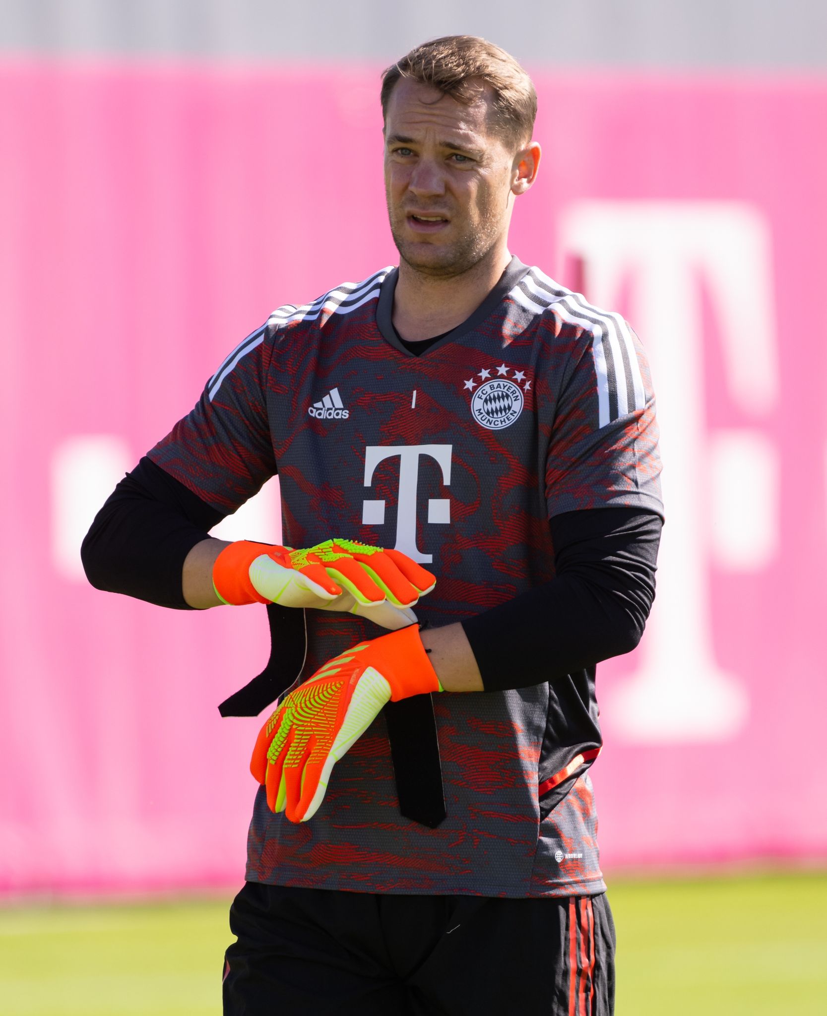 Neuer drei Mal wegen Hautkrebs operiert – FCB-Comeback nahe