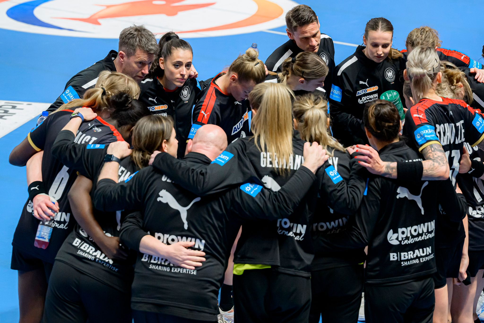 Traum vom Halbfinale: DHB-Frauen wollen glänzen