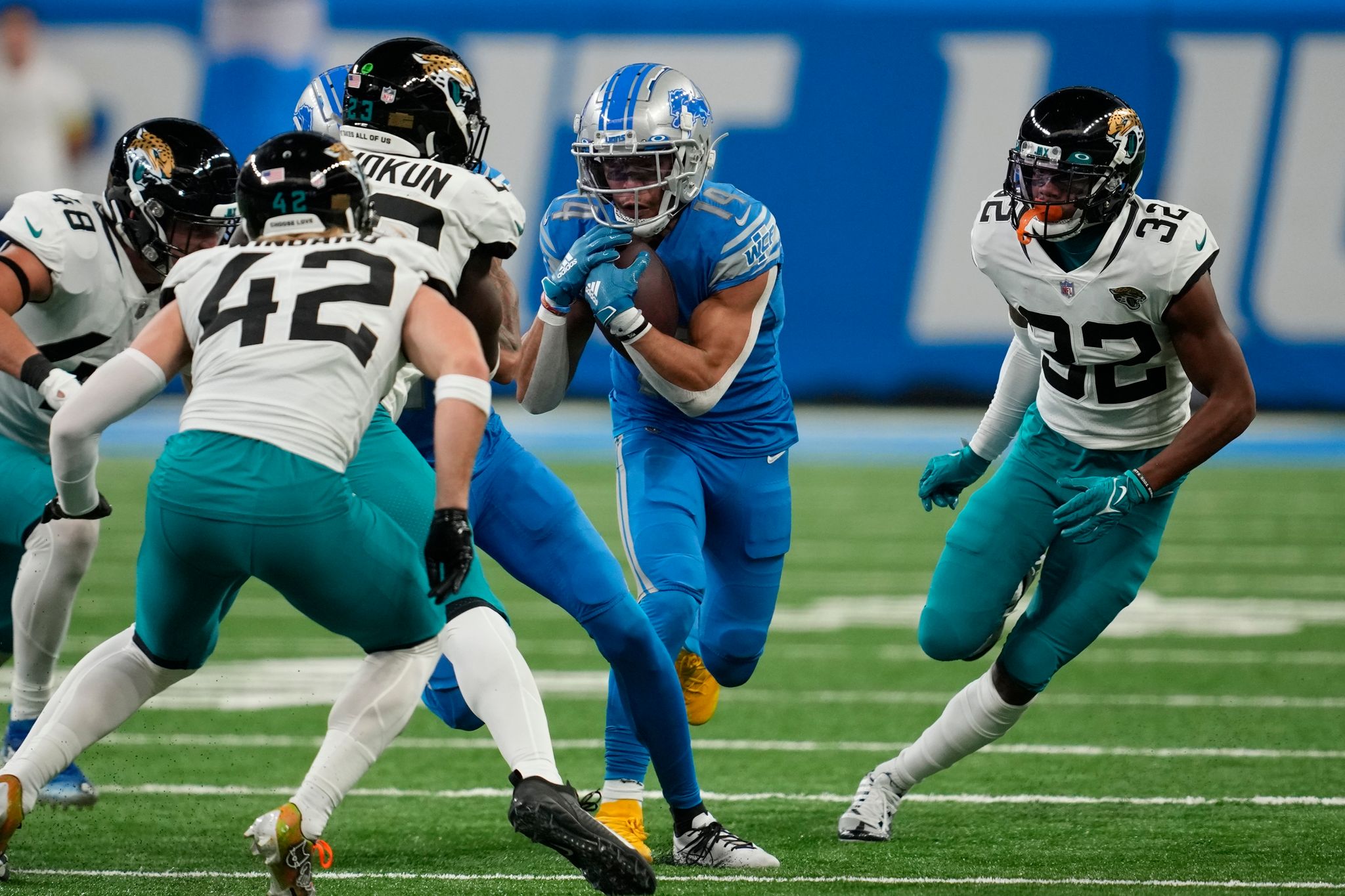 Doppelpack für St. Brown: Lions sogar mit Playoff-Chancen