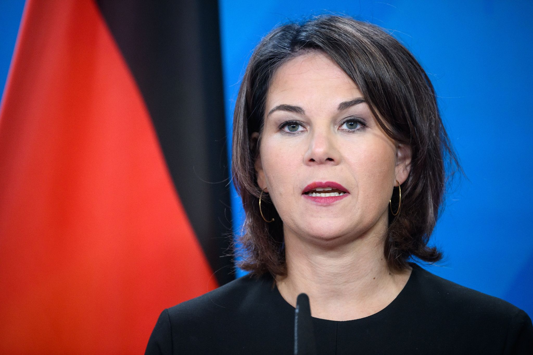 Baerbock in Indien: Russland, China und Klima im Fokus
