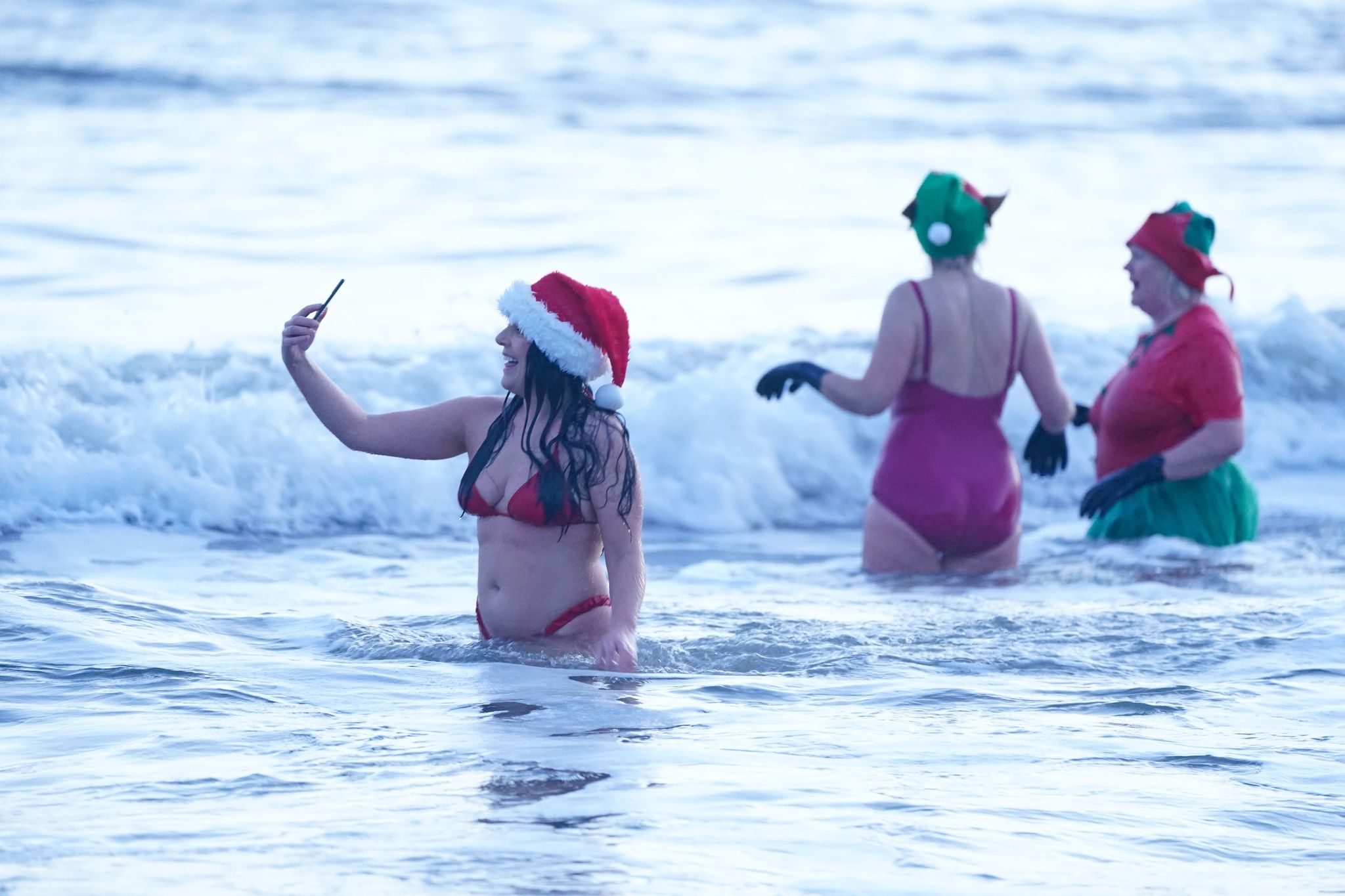 Weihnachtlicher Badespaß in Großbritannien bedroht