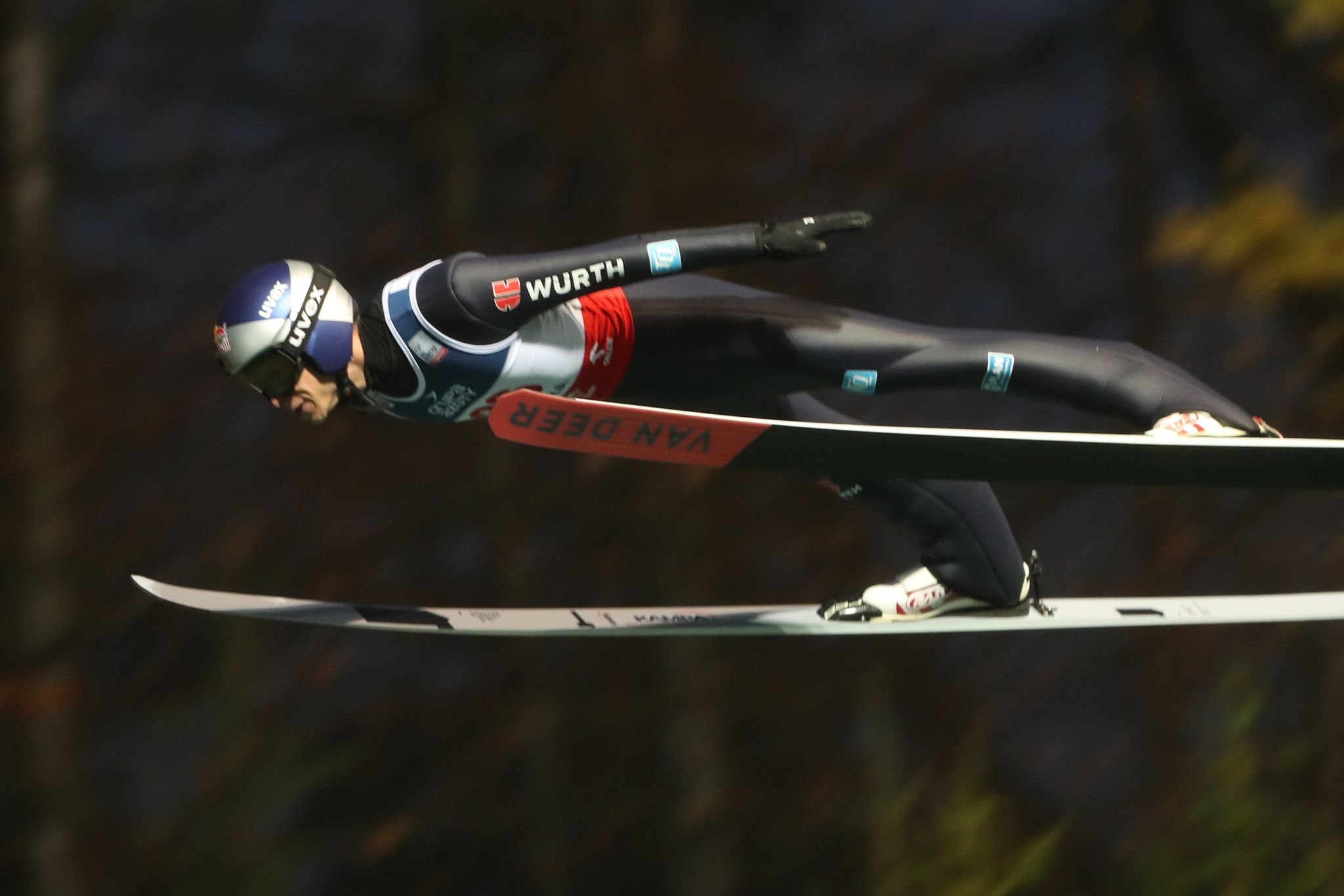 Lanisek siegt in Engelberg – Wellinger bester DSV-Adler
