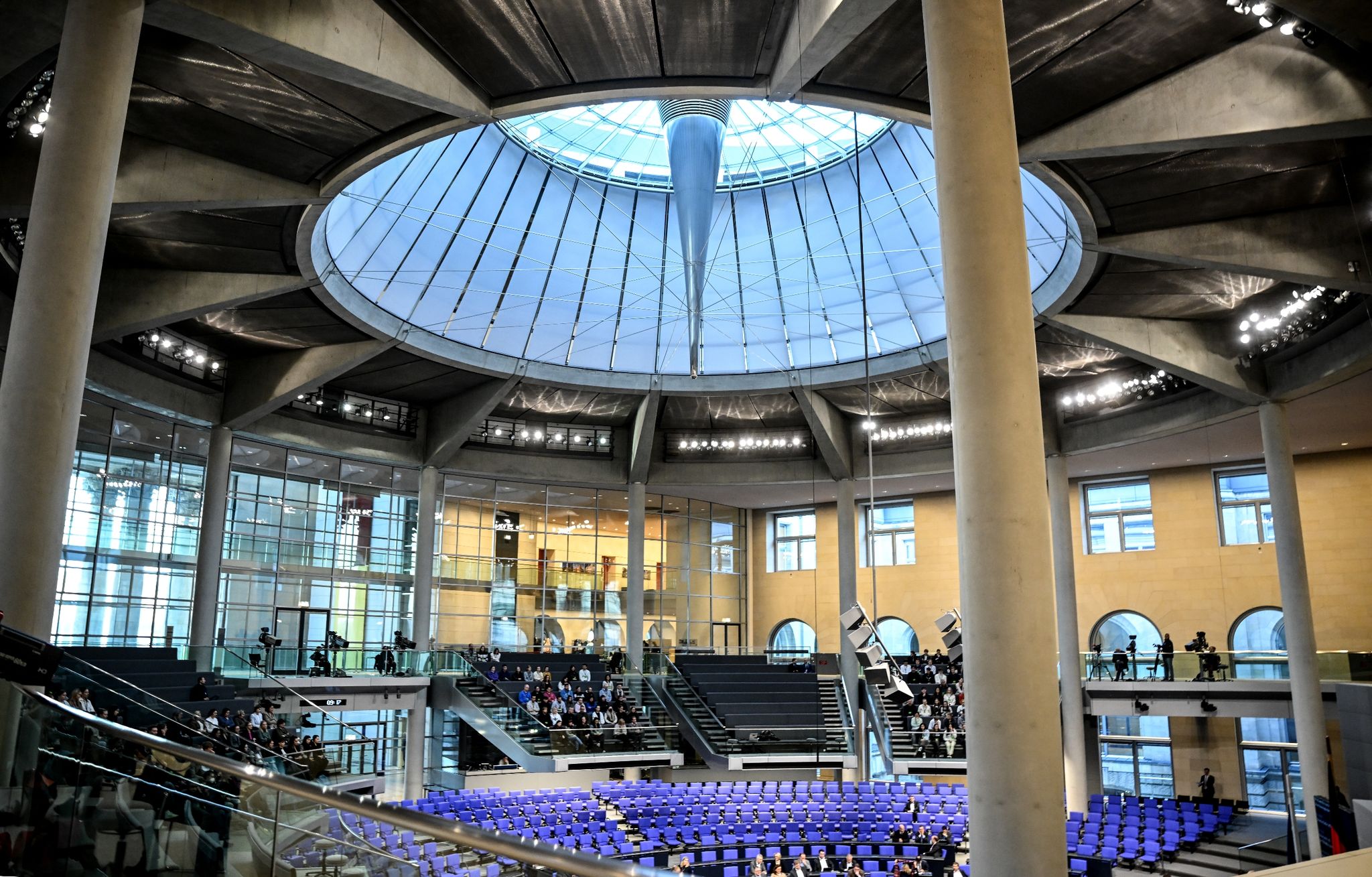 Bas rechnet mit schärferen Zutrittsregeln für den Bundestag