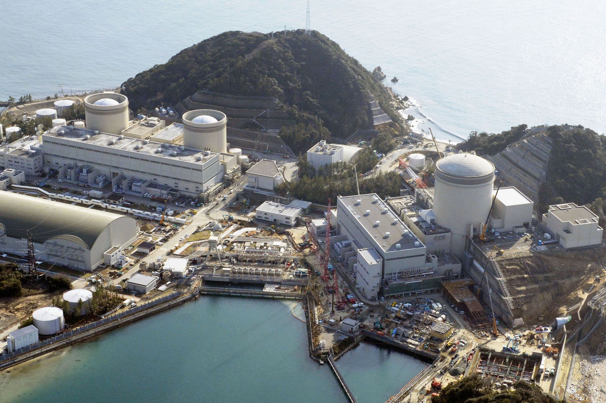 Jahrzehntealter Atomreaktor darf in Japan am Netz bleiben