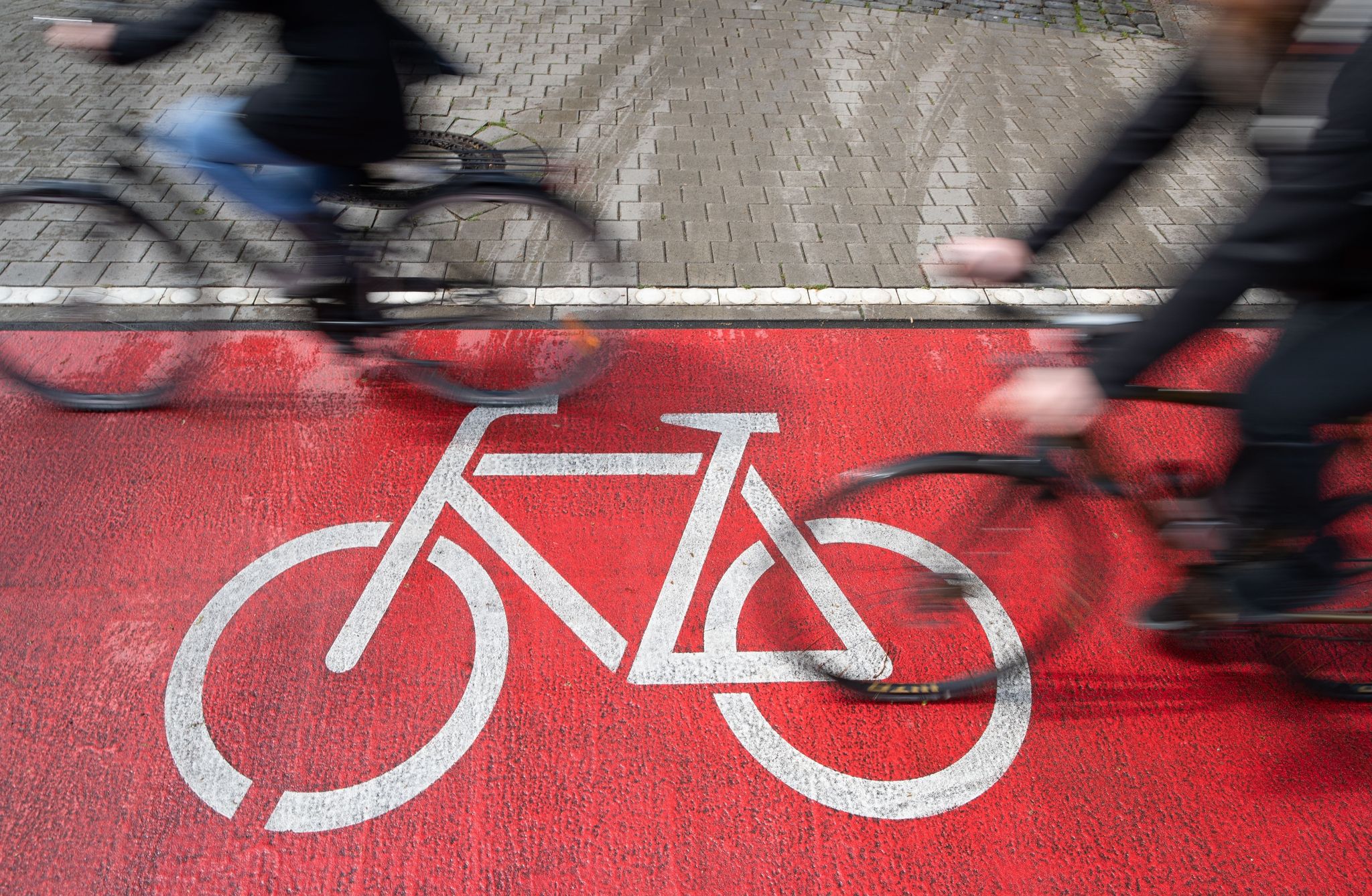 FDP-Vize: Eigene Wege für Radverkehr – Trennung von Autos