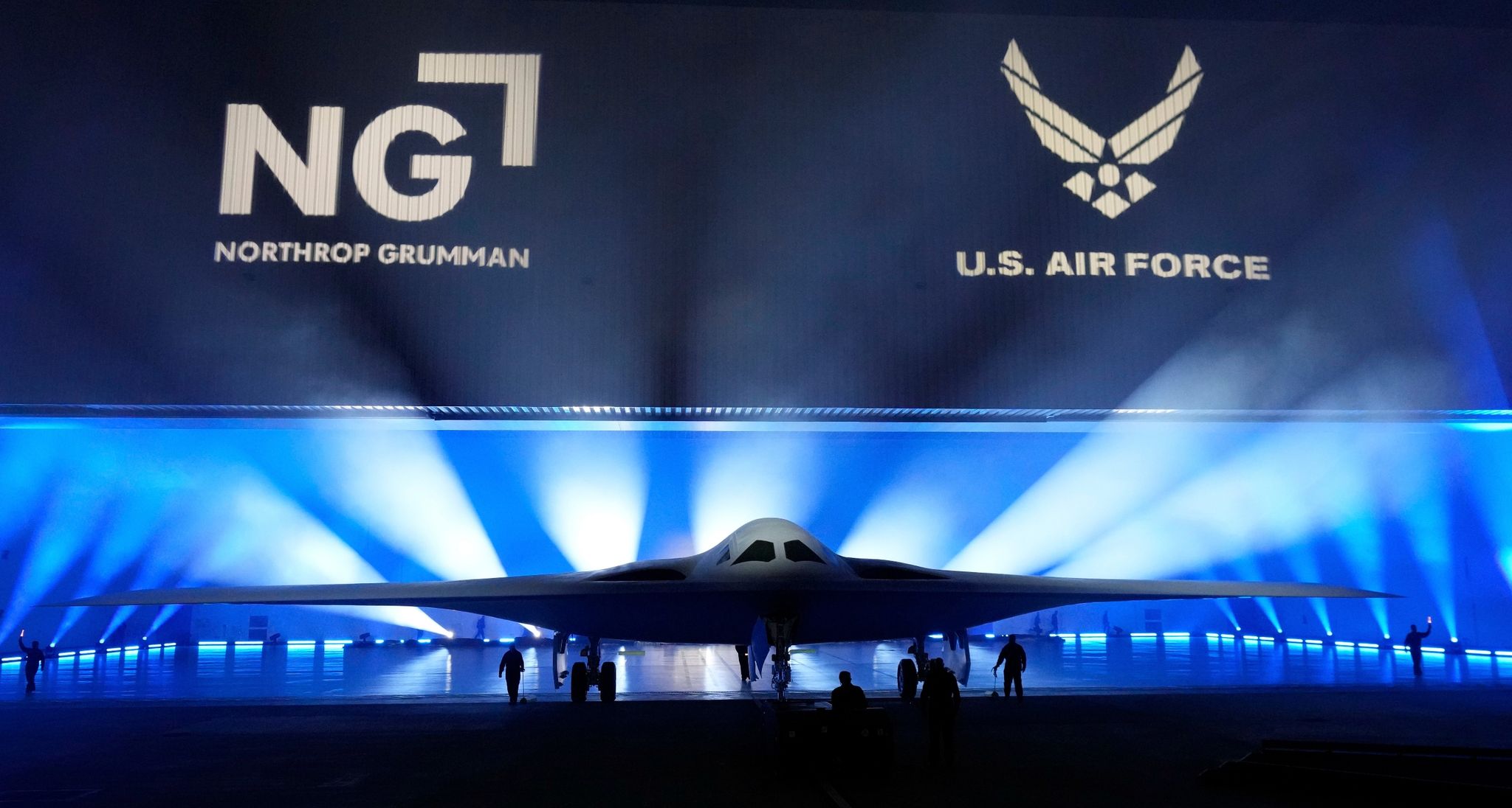 US-Militär enthüllt neuen Tarnkappenbomber B-21 Raider