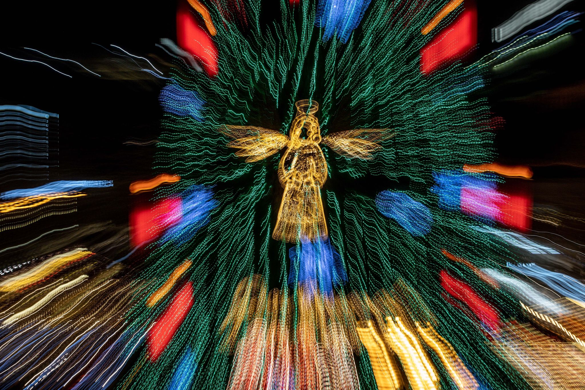 Weihnachtsbaum ist jetzt eher ein Adventsbaum