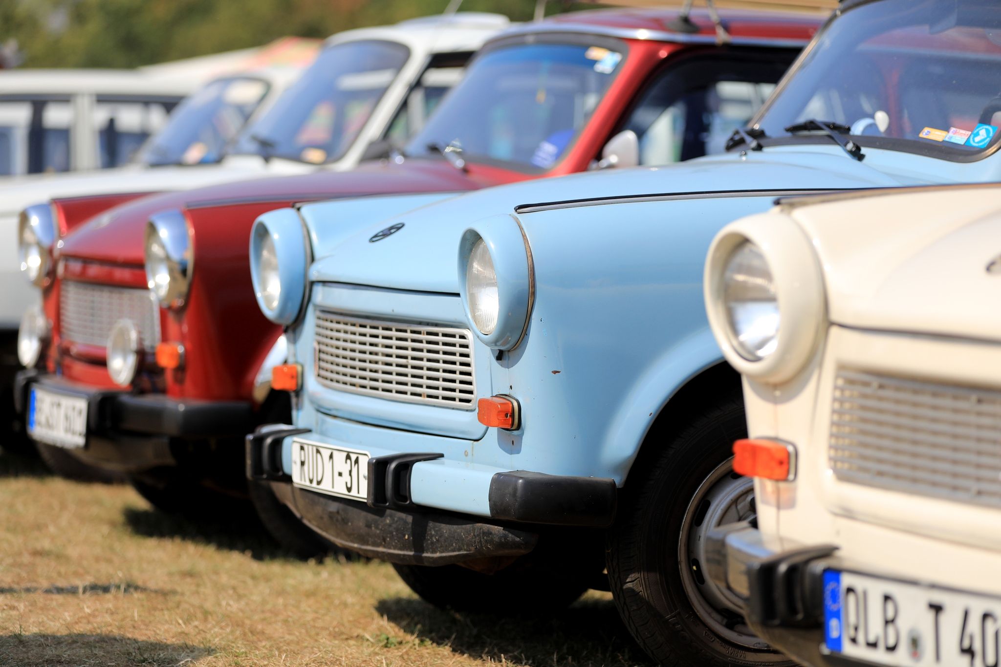 Mehr Autos vom Typ Trabant und Wartburg auf Straßen