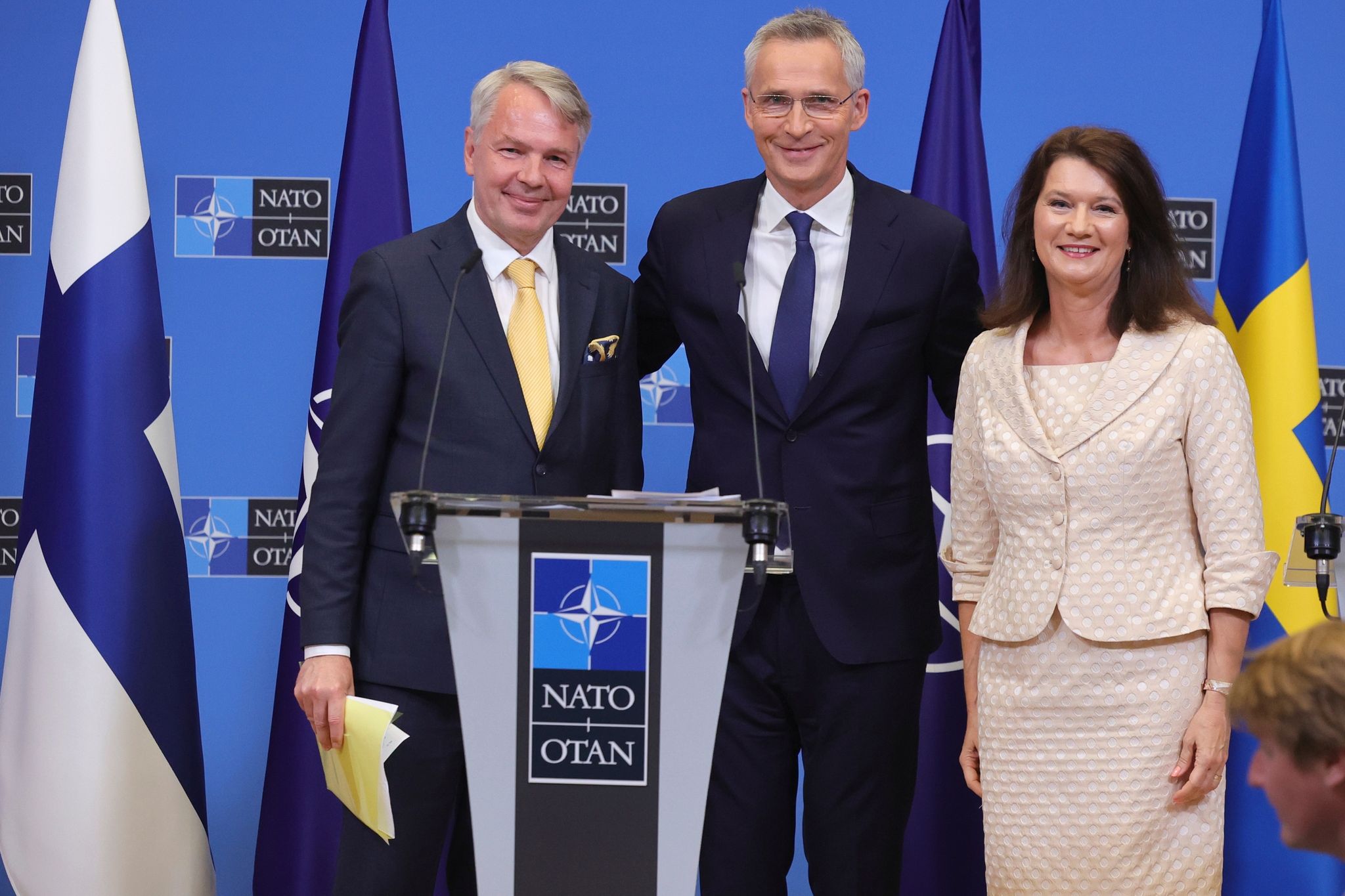 Stoltenberg ruft zu mehr Waffenlieferungen für Ukraine auf