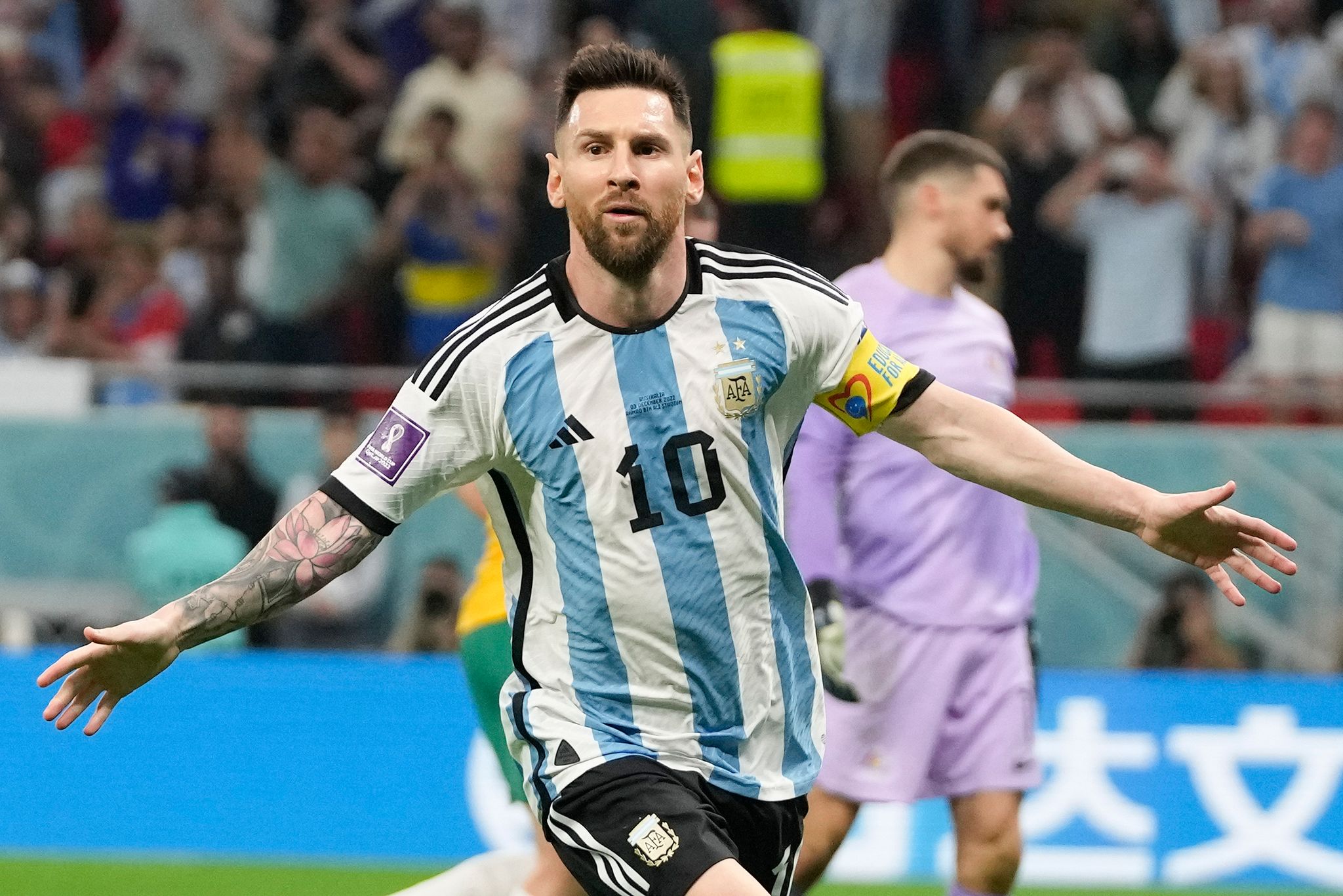 Himmelblau-weiße Hüpfburg: Messi und Argentinien weiter