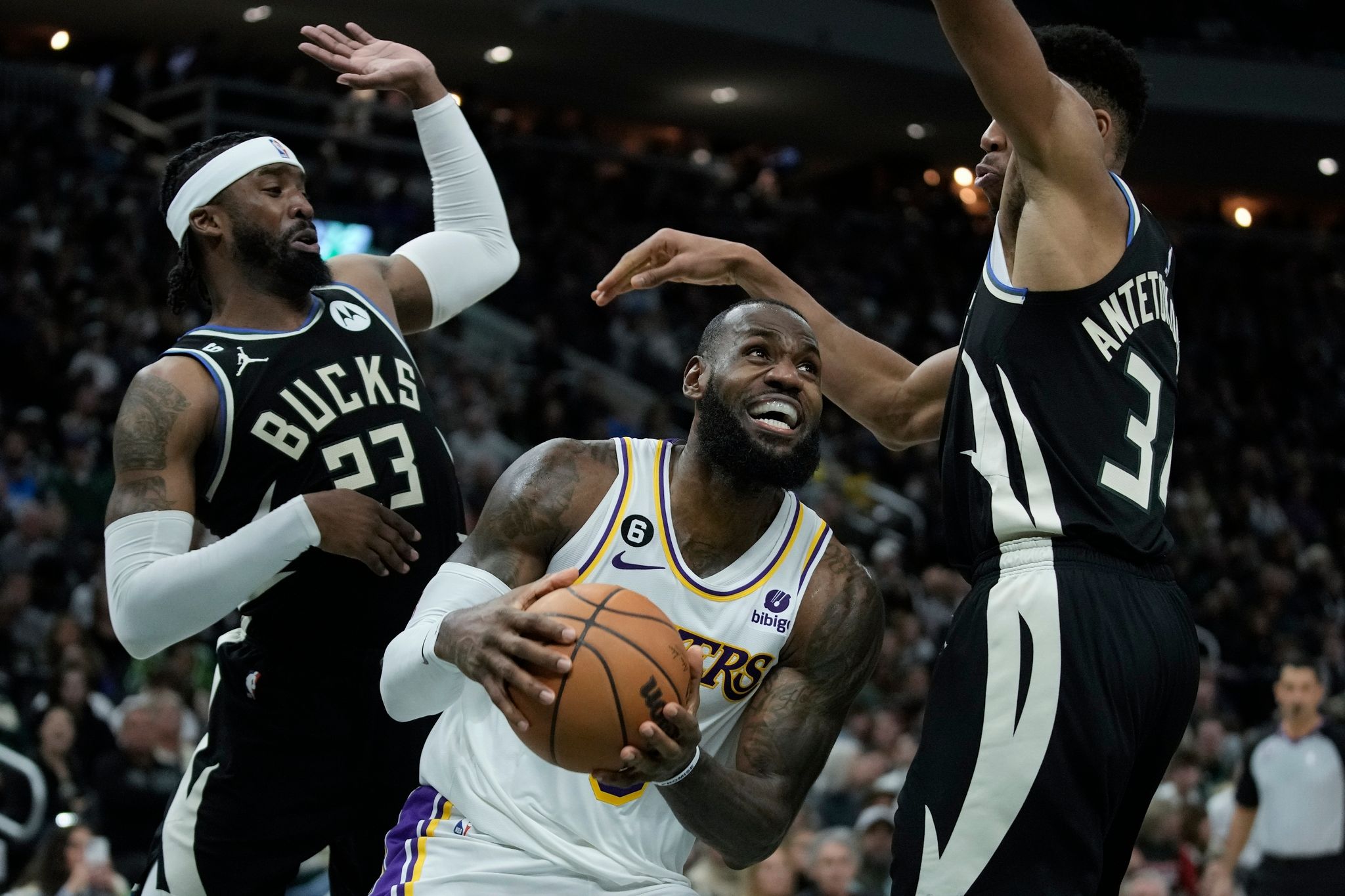 Lakers gewinnen in Milwaukee auch ohne Schröder