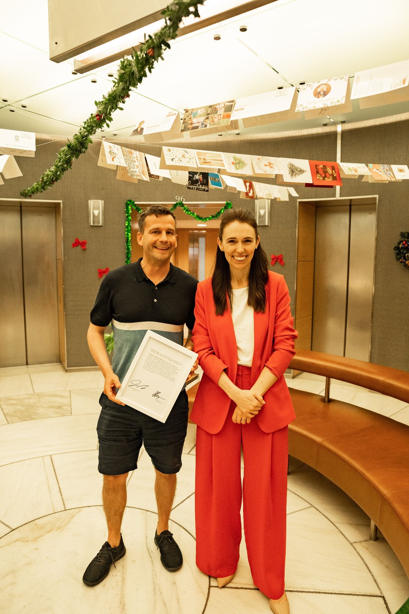 Ardern sammelt mit «arroganter Pimmel»-Kommentar Spenden