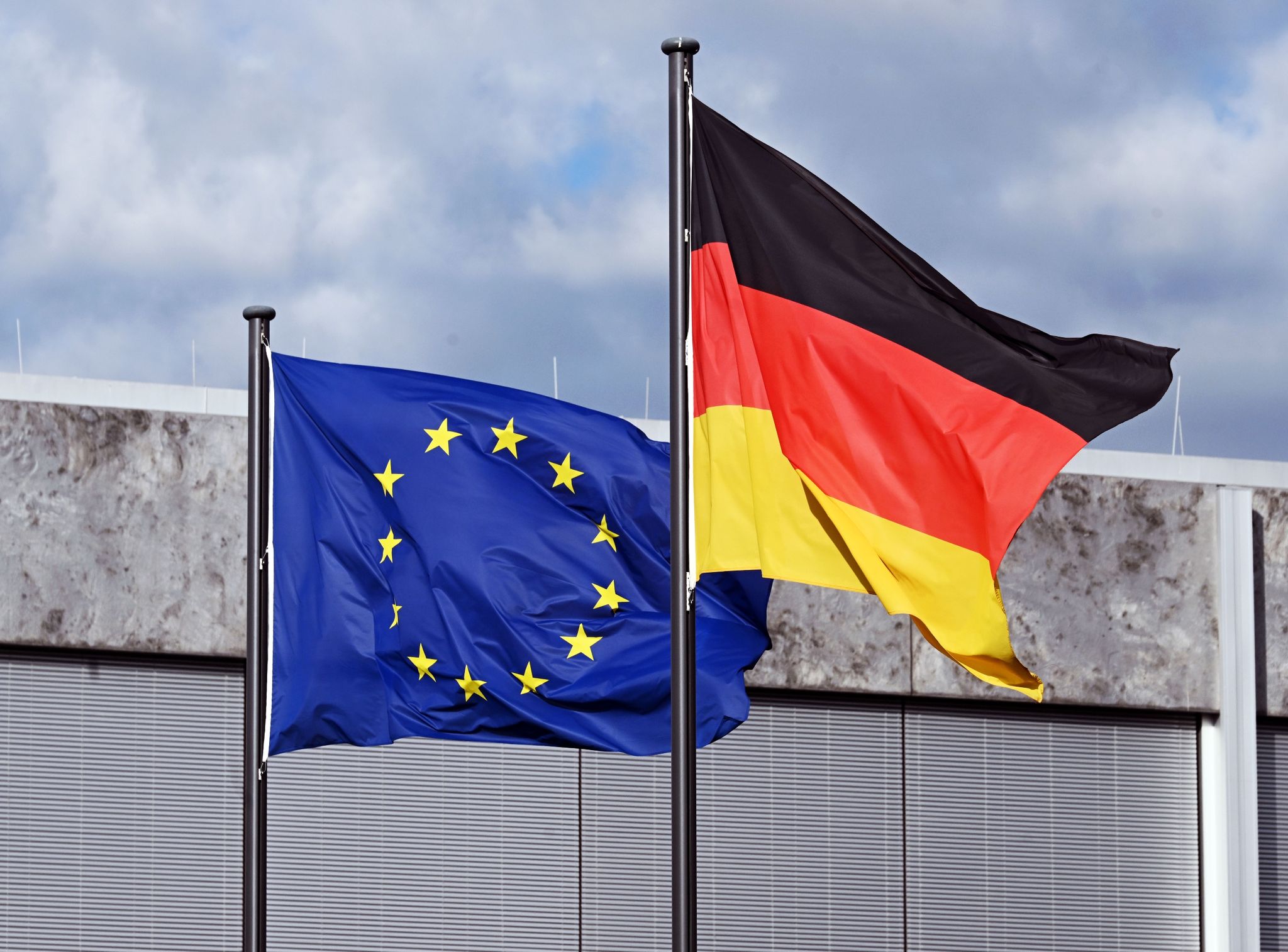 Karlsruhe erlaubt Beteiligung an EU-Corona-Fonds