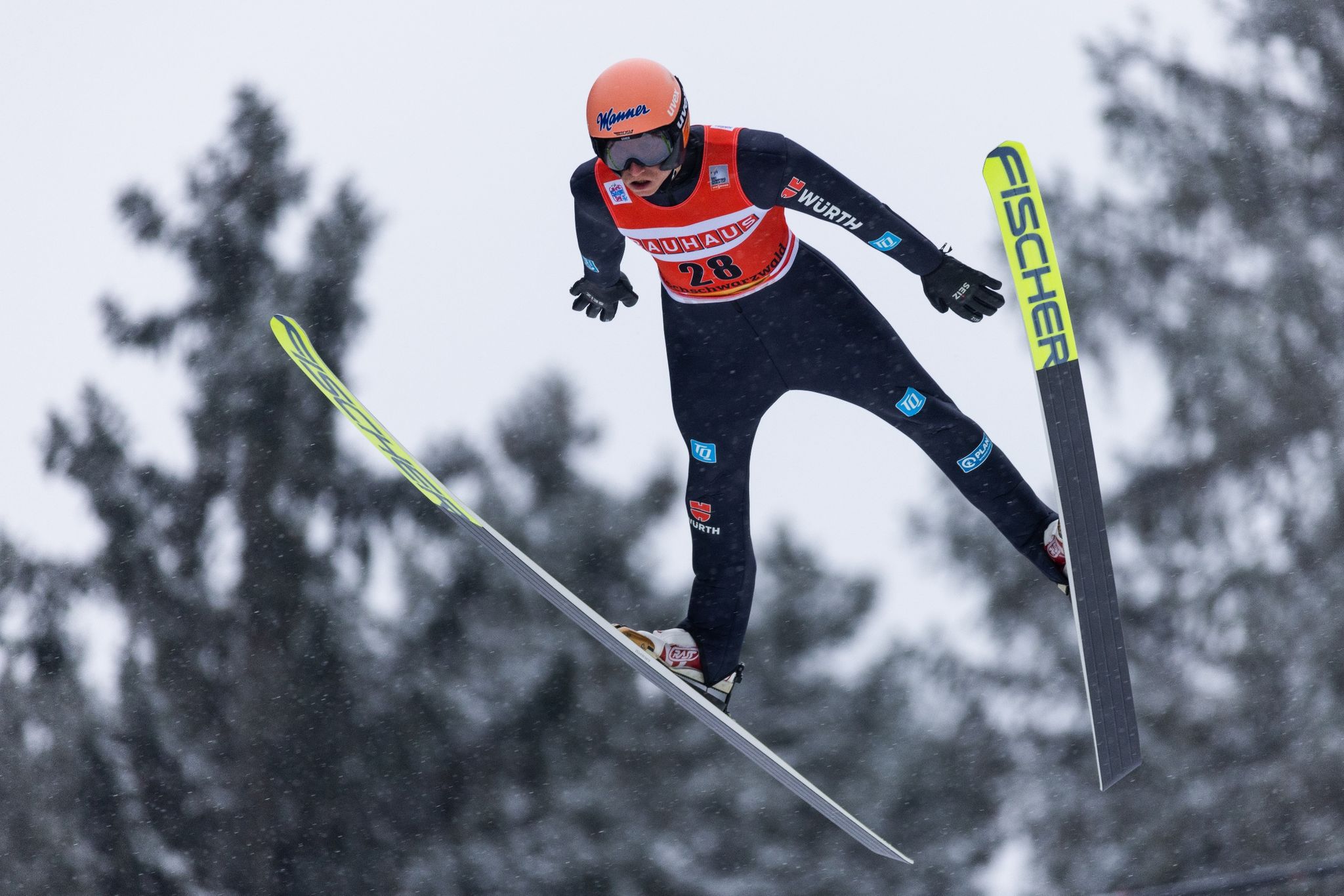 Geiger und Althaus führen Mixed-Team auf Platz drei