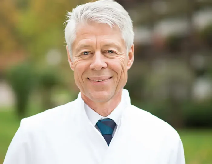 PROF. (DHFPG) DR. MED. WESSINGHAGE