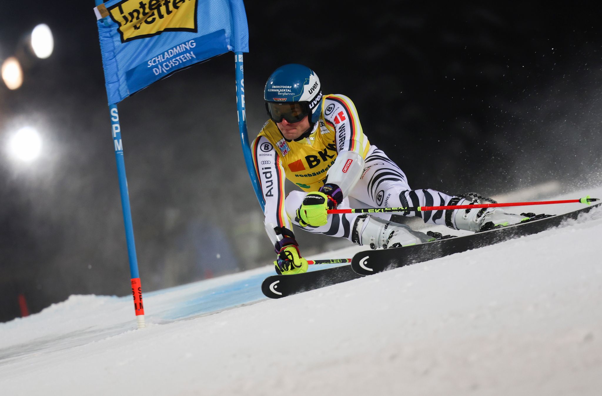Schmid Neunter beim Schladminger Nacht-Riesenslalom