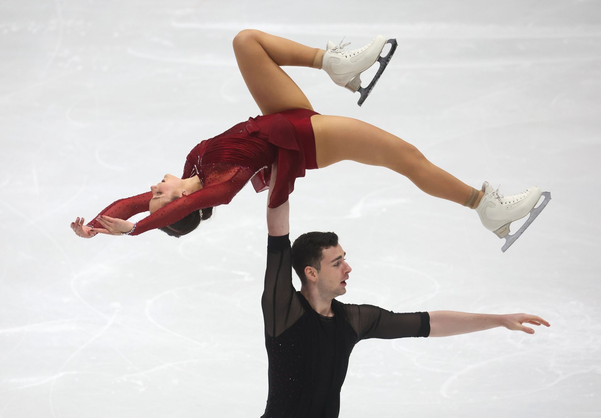 Eiskunstlauf-Paar Hocke/Kunkel gewinnt EM-Bronze