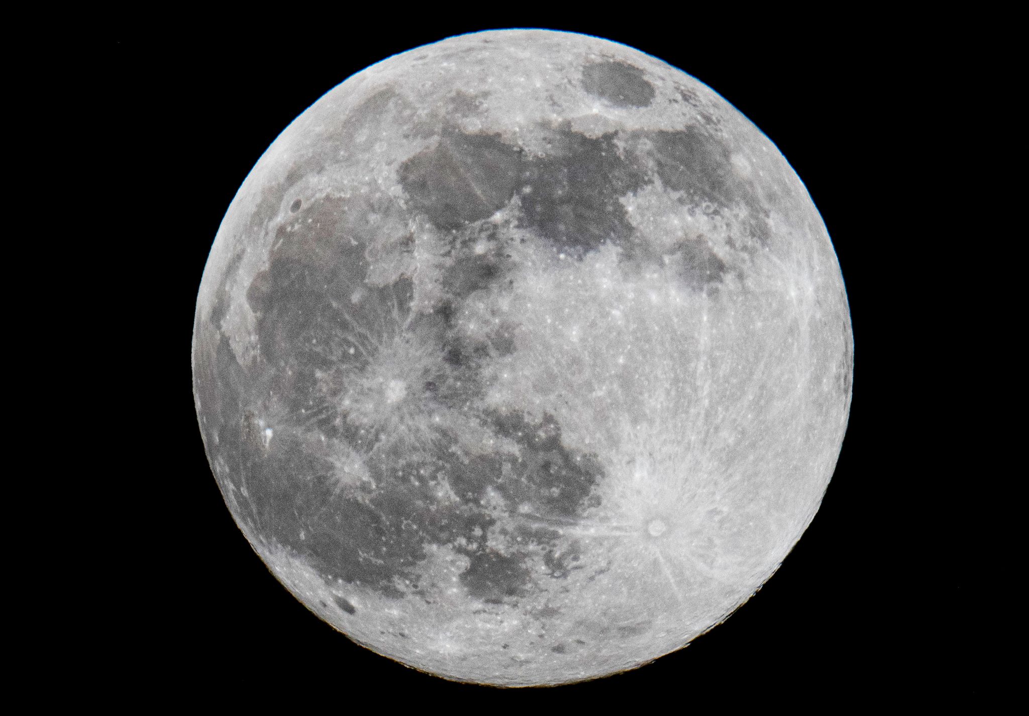 Wie viel Uhr ist es auf dem Mond? Die Wissenschaft grübelt