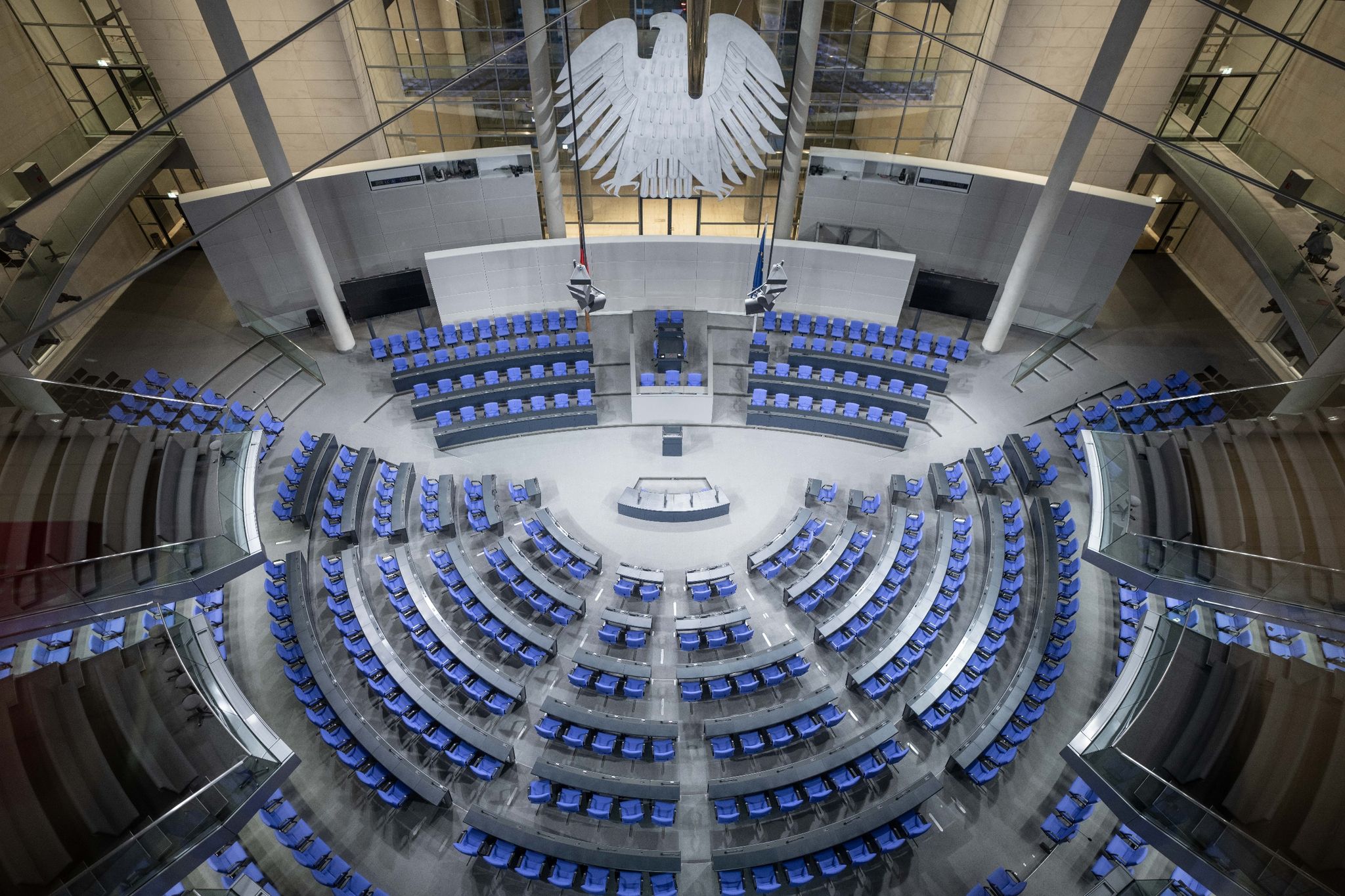 Bundestag berät über umstrittene Wahlrechtsreform  
