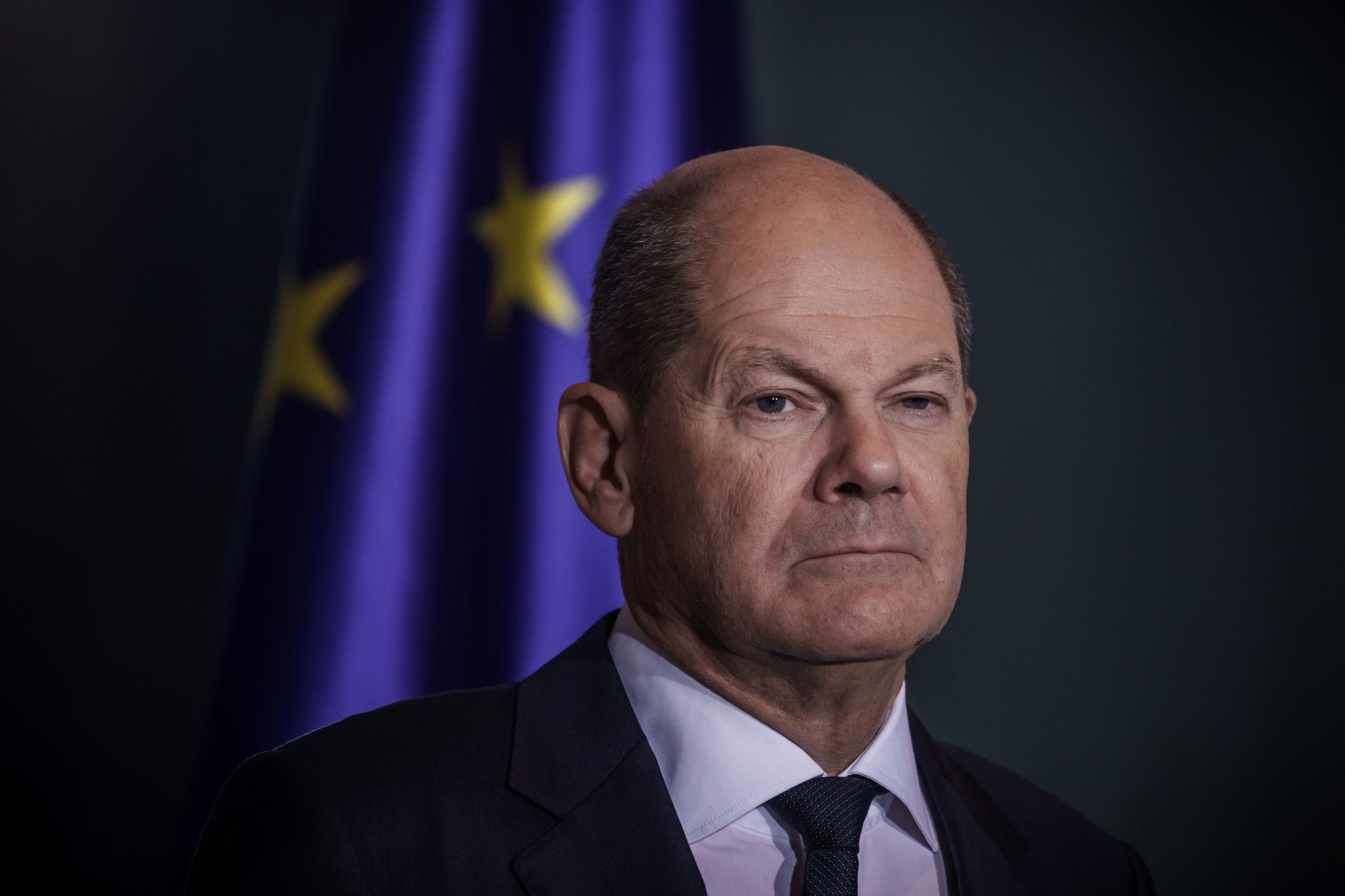 «Vertrauen Sie mir»: Scholz gibt Leoparden frei