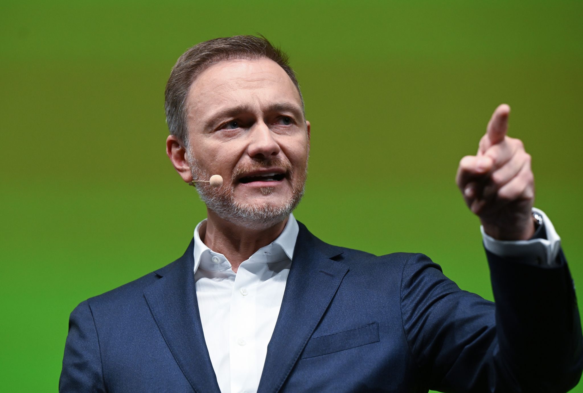 Berichte über Hauskredit: FDP stellt sich vor Lindner