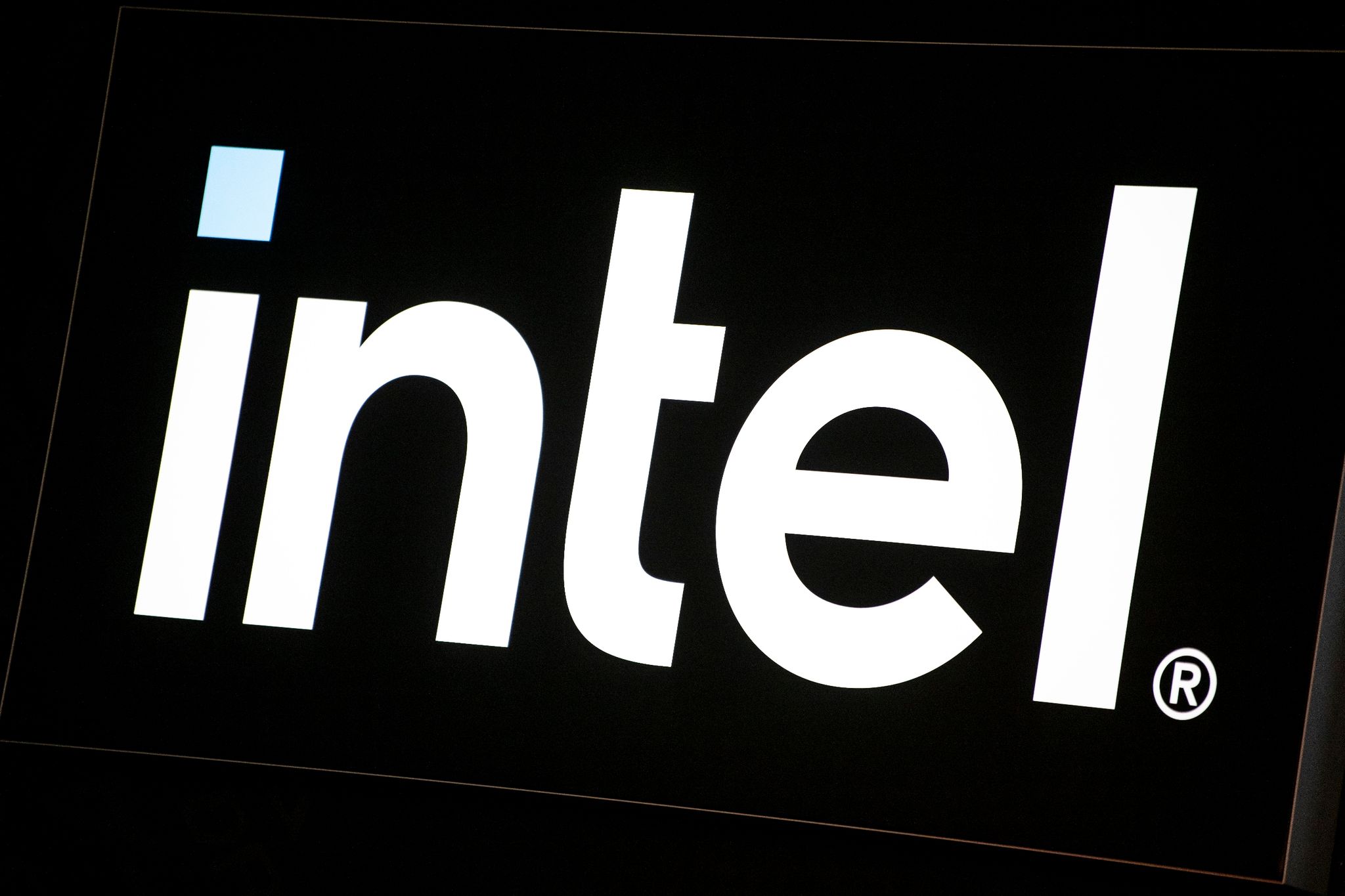 Intel mit Umsatzeinbruch und Verlust – Aktie fällt