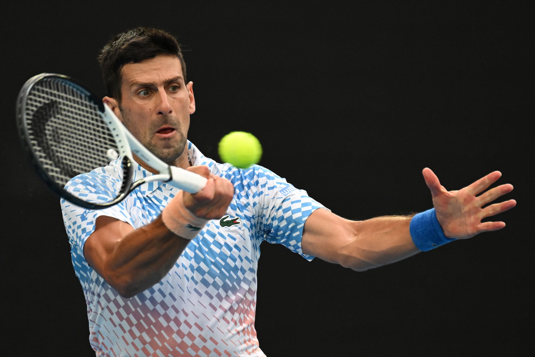 Djokovic in Melbourne im Achtelfinale – Murray raus