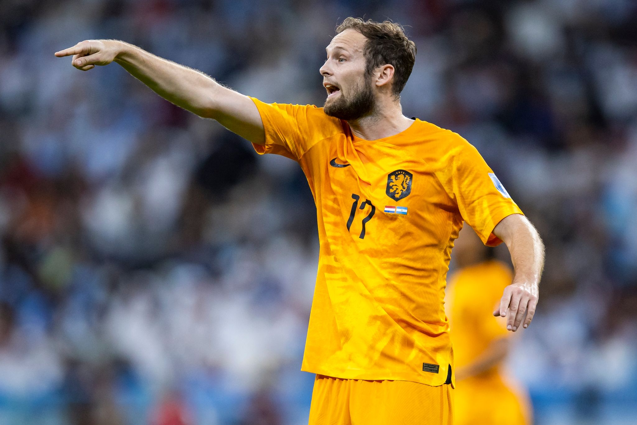 Blind macht beim FC Bayern den Anfang – Warten auf Sommer