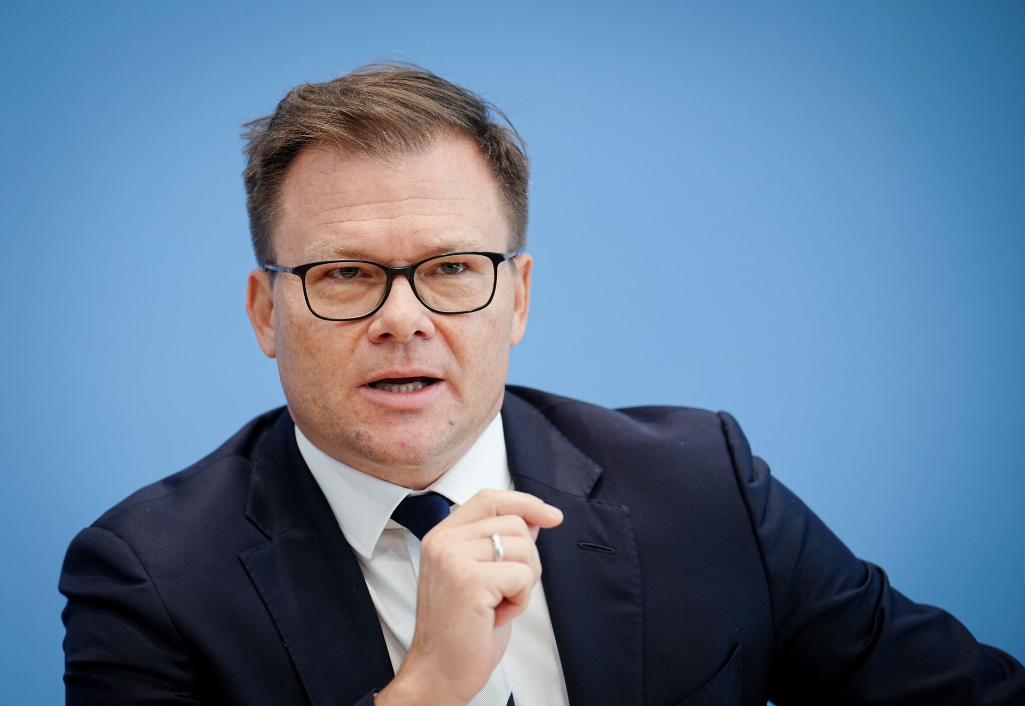 Zu wenig Ostdeutsche in Topjobs – Bund will gegensteuern