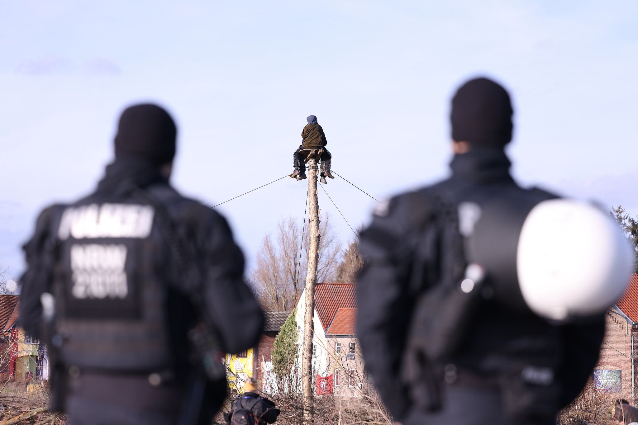 Lützerath: Aktivisten errichten neue Barrikaden