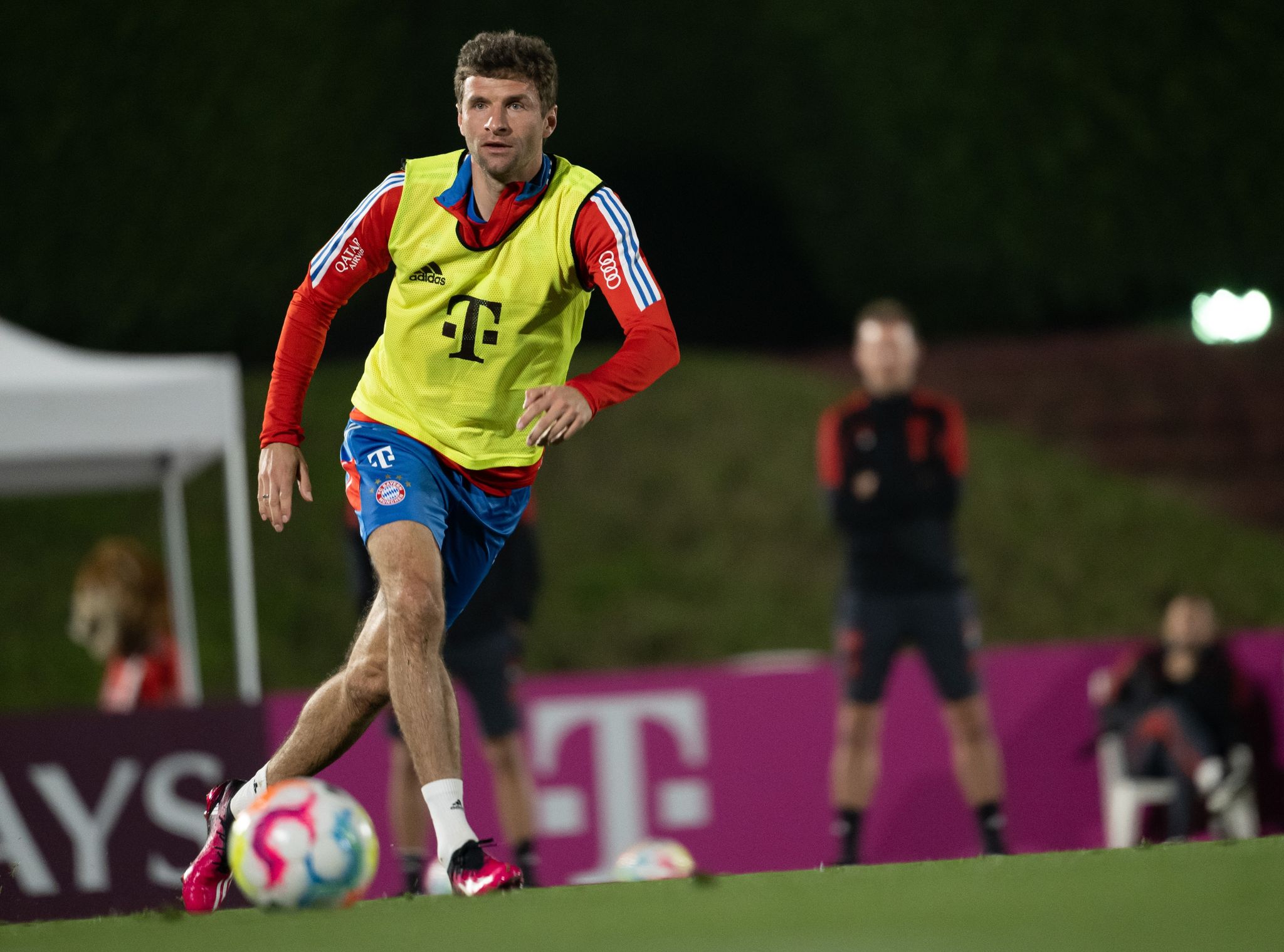 Müller kämpft mit Musiala und Choupo-Moting um Position
