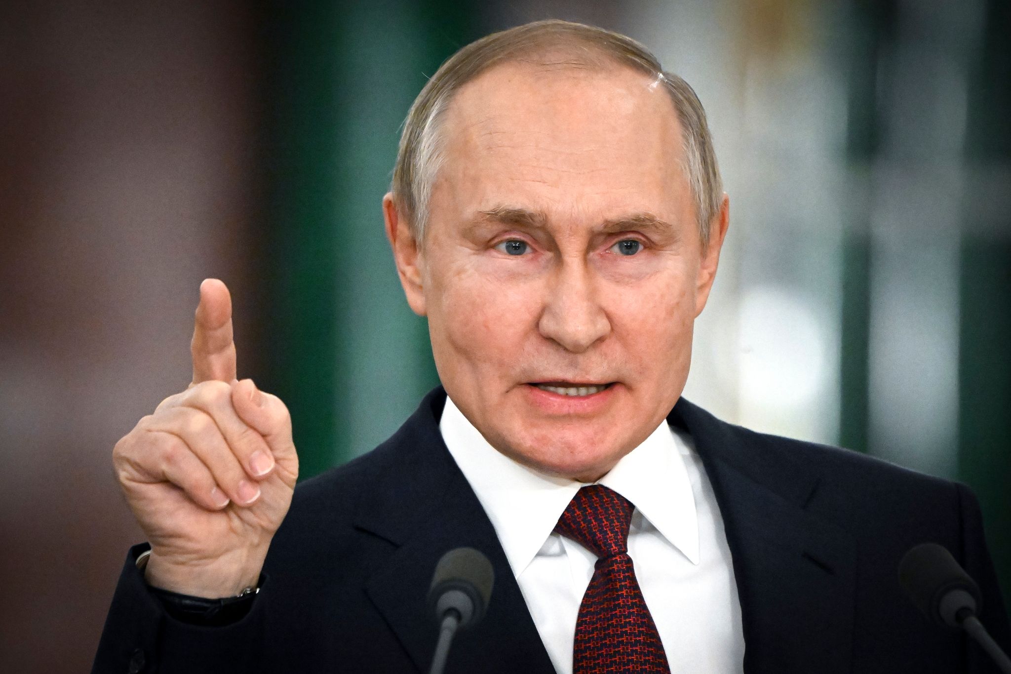 Putin verliert an Rückhalt – Russlands Selbstzerstörung