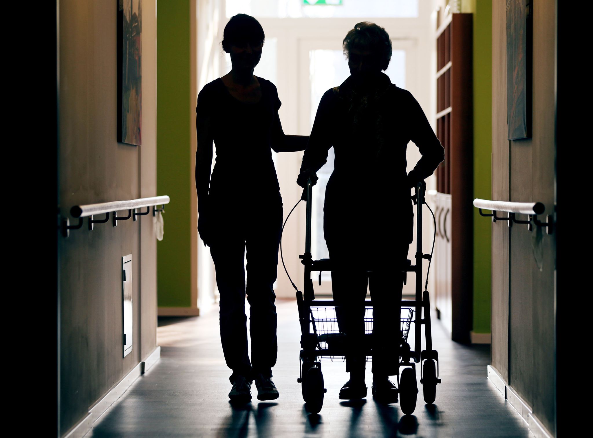 Pflege-Entwurf: Höherer Beitrag ab Juli